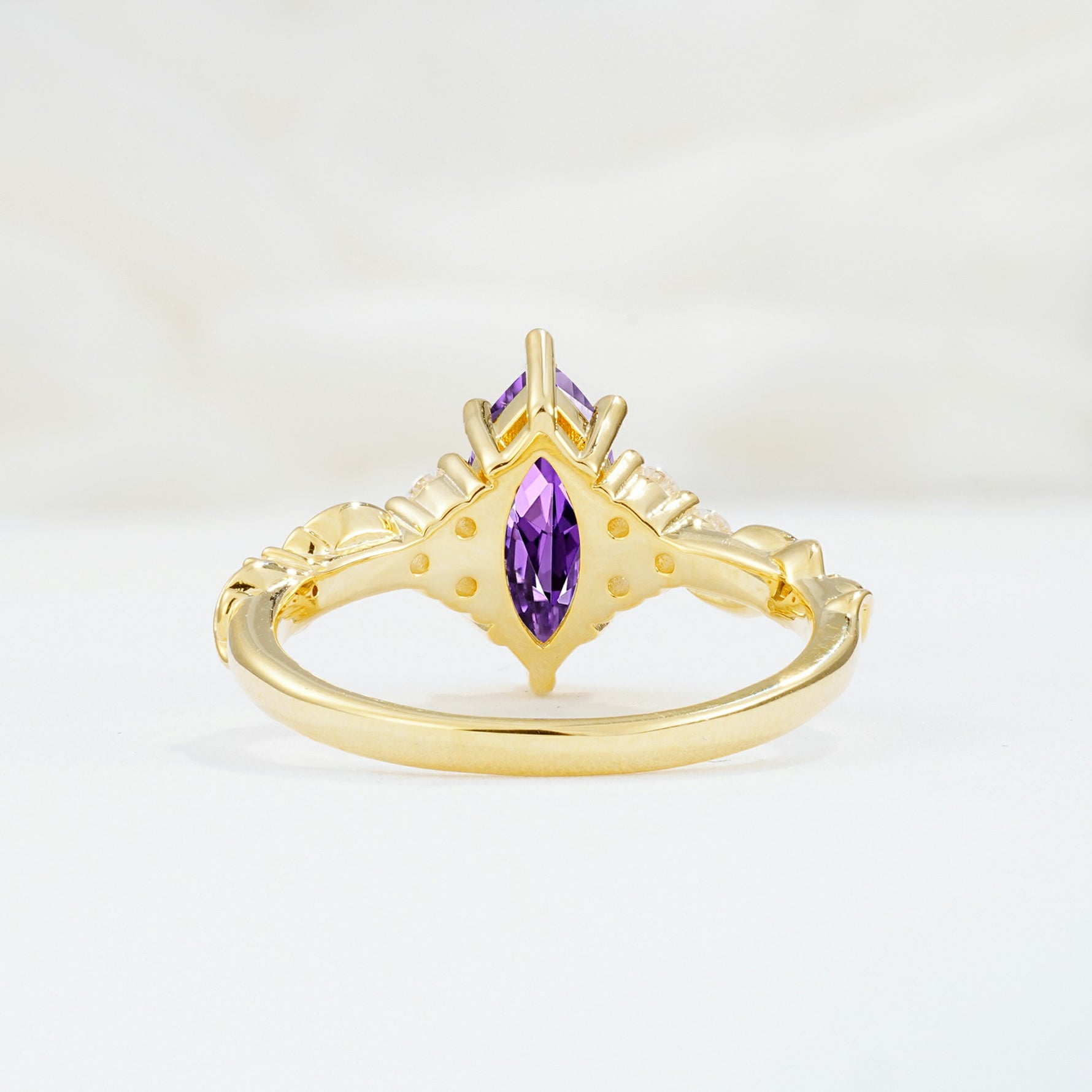 SR17467 Amethyst Ring - Additional view