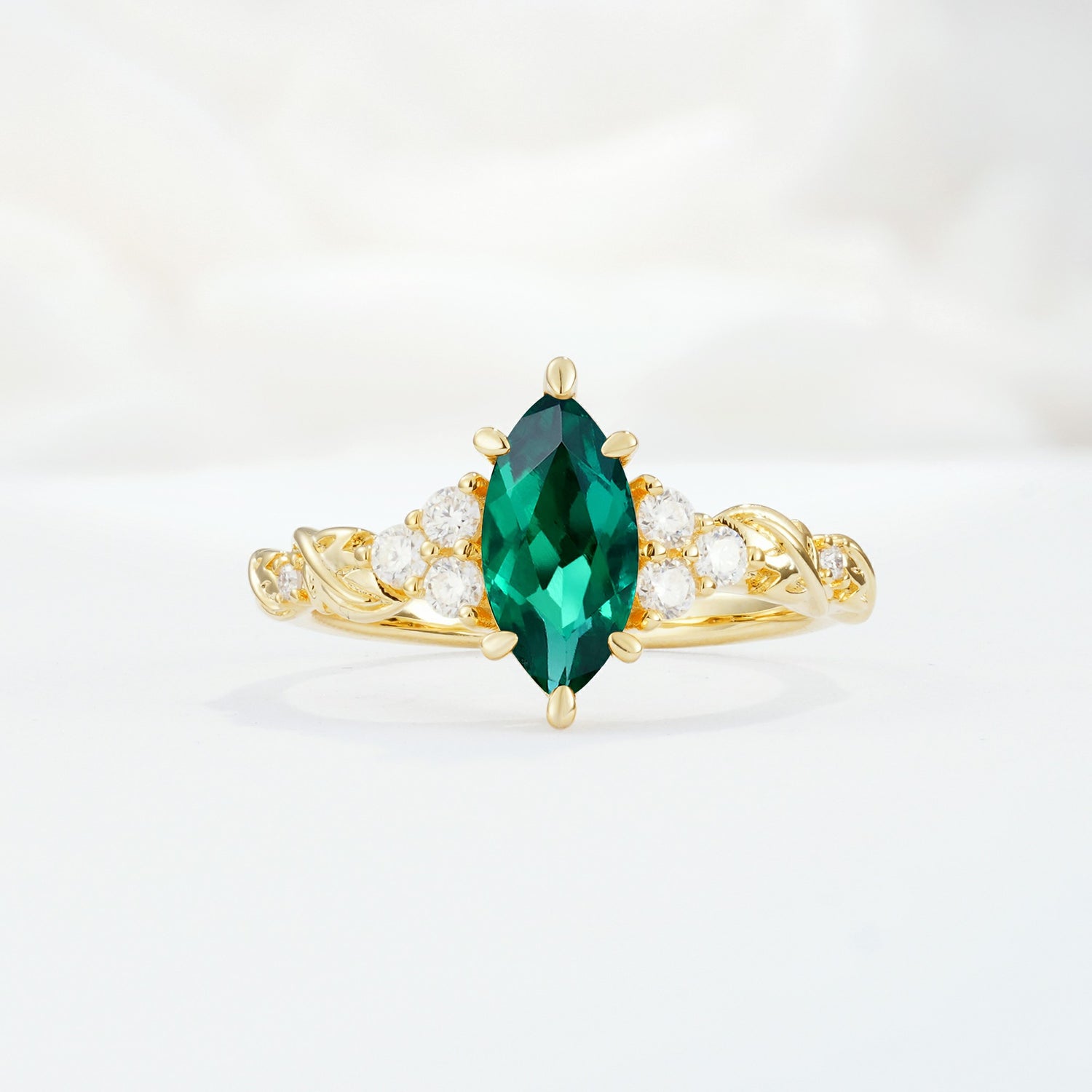SR17467 Emerald Ring - Yellow-Gold