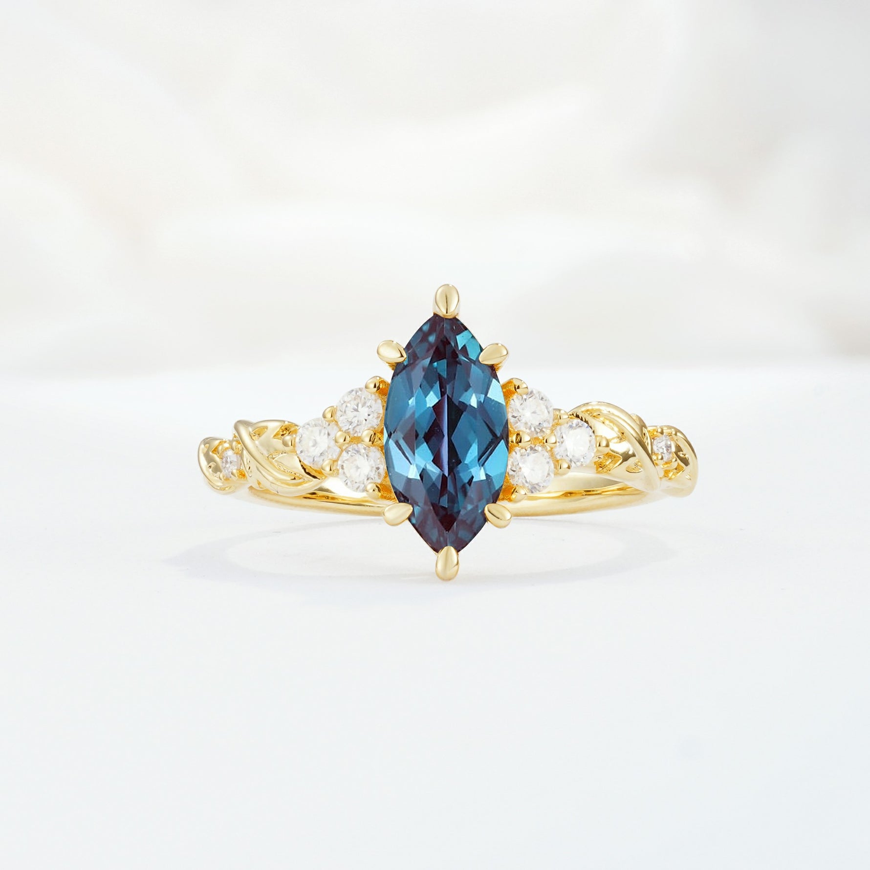 SR17467 Alexandrite Ring - Yellow-Gold