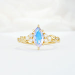 SR17467 Moonstone Ring - Yellow-Gold