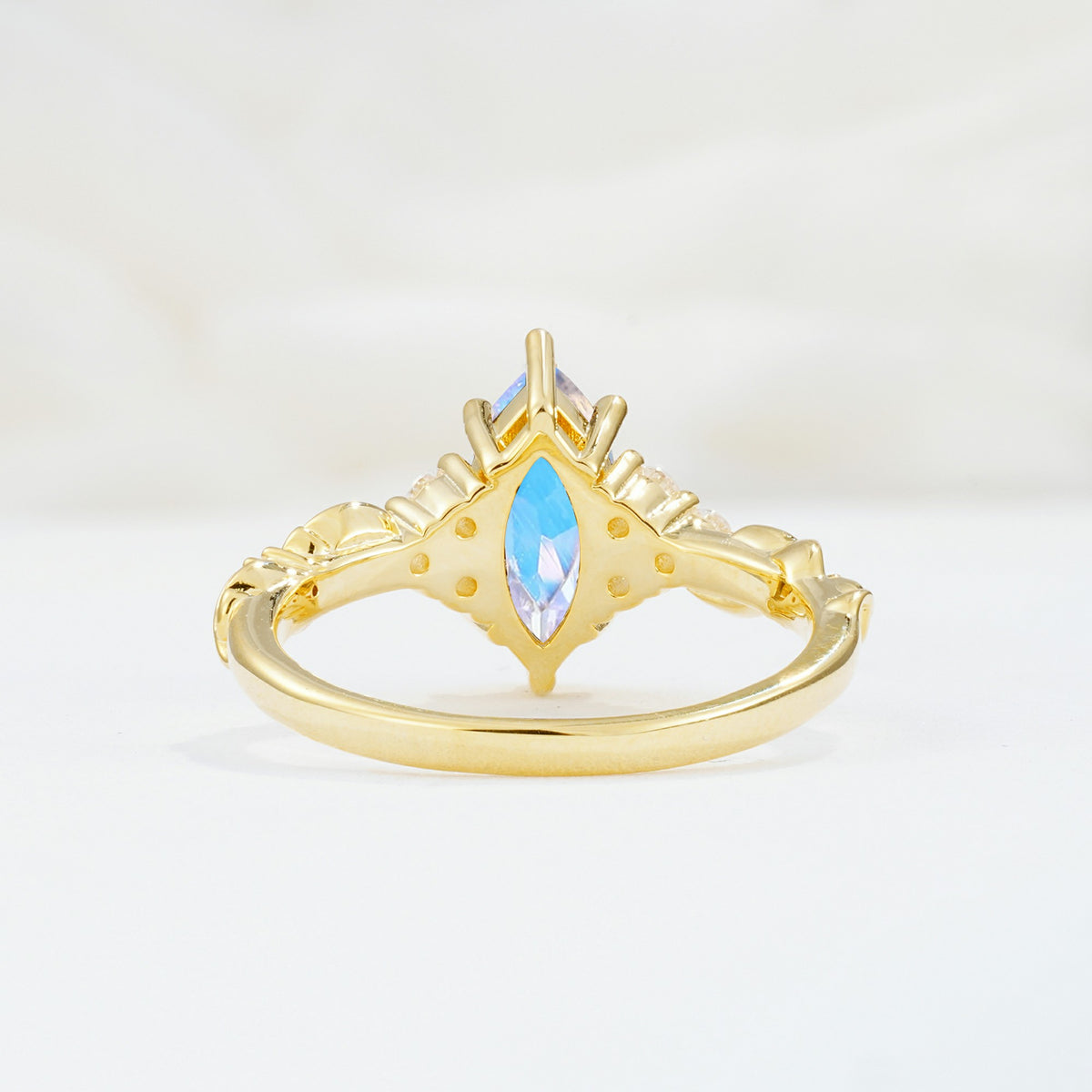 SR17467 Moonstone Ring - Additional view