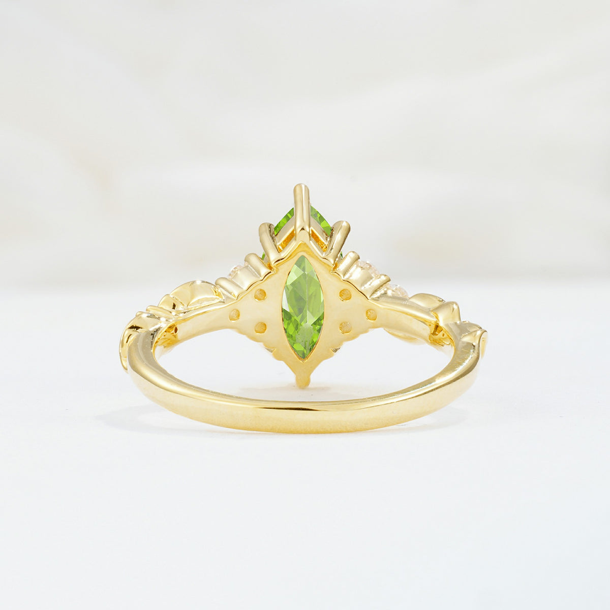 SR17467 Peridot Ring - Additional view