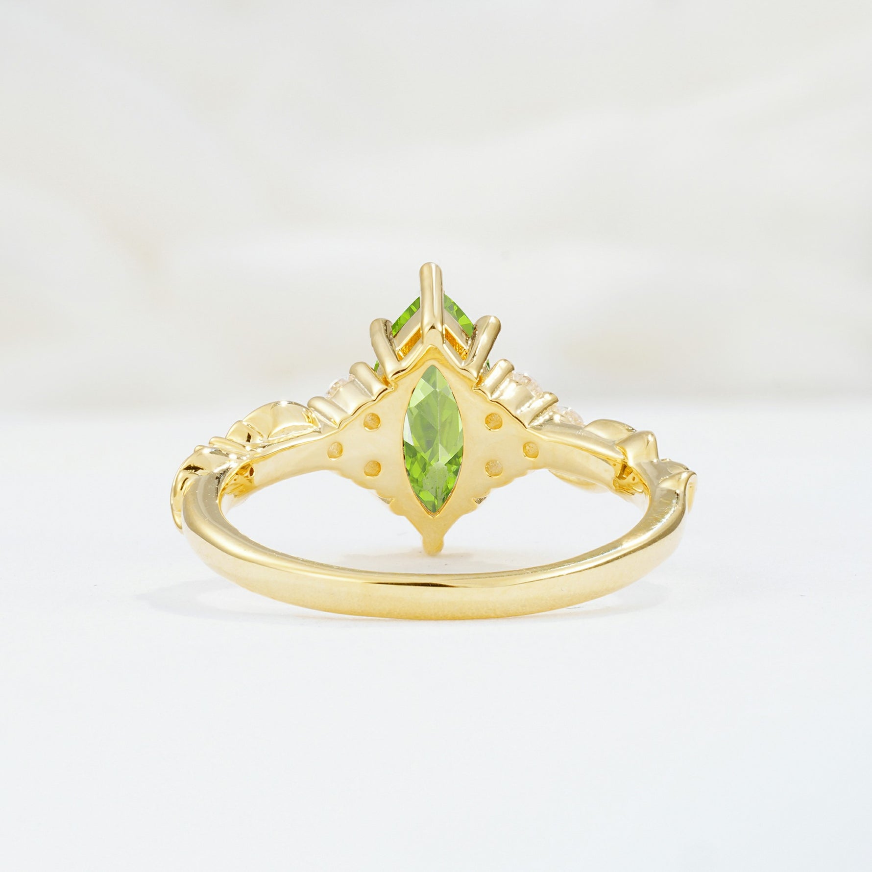 SR17467 Peridot Ring - Additional view