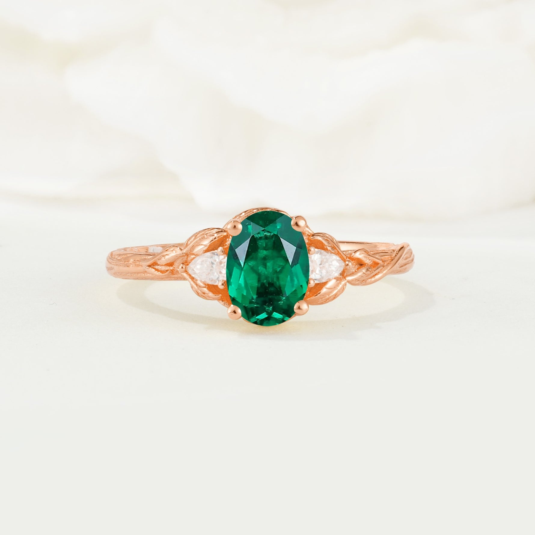 Nature Inspired Heart Cut Emerald Bridal Ring Set - Additional view
