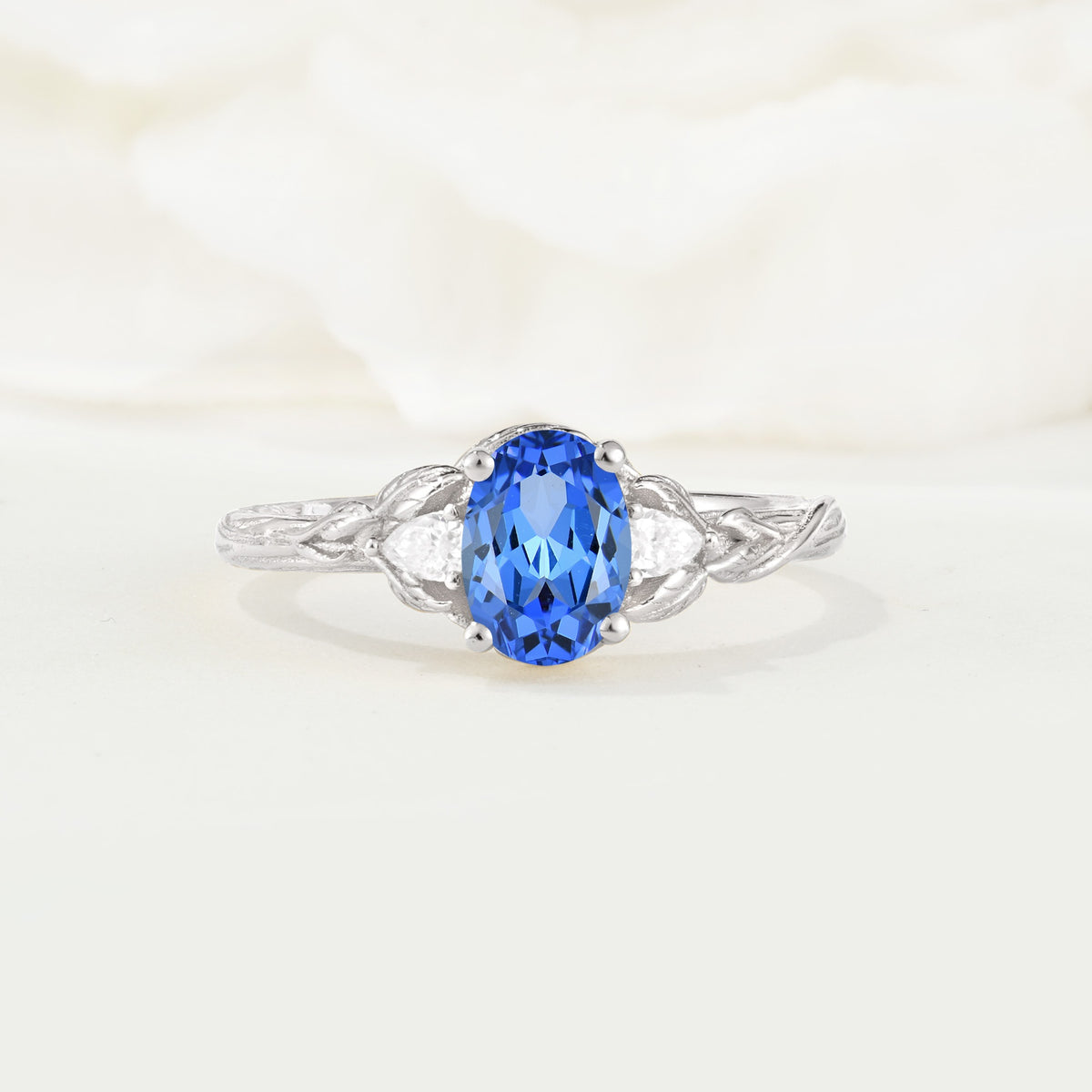 Nature Inspired Heart Cut Sapphire Bridal Ring Set - Additional view