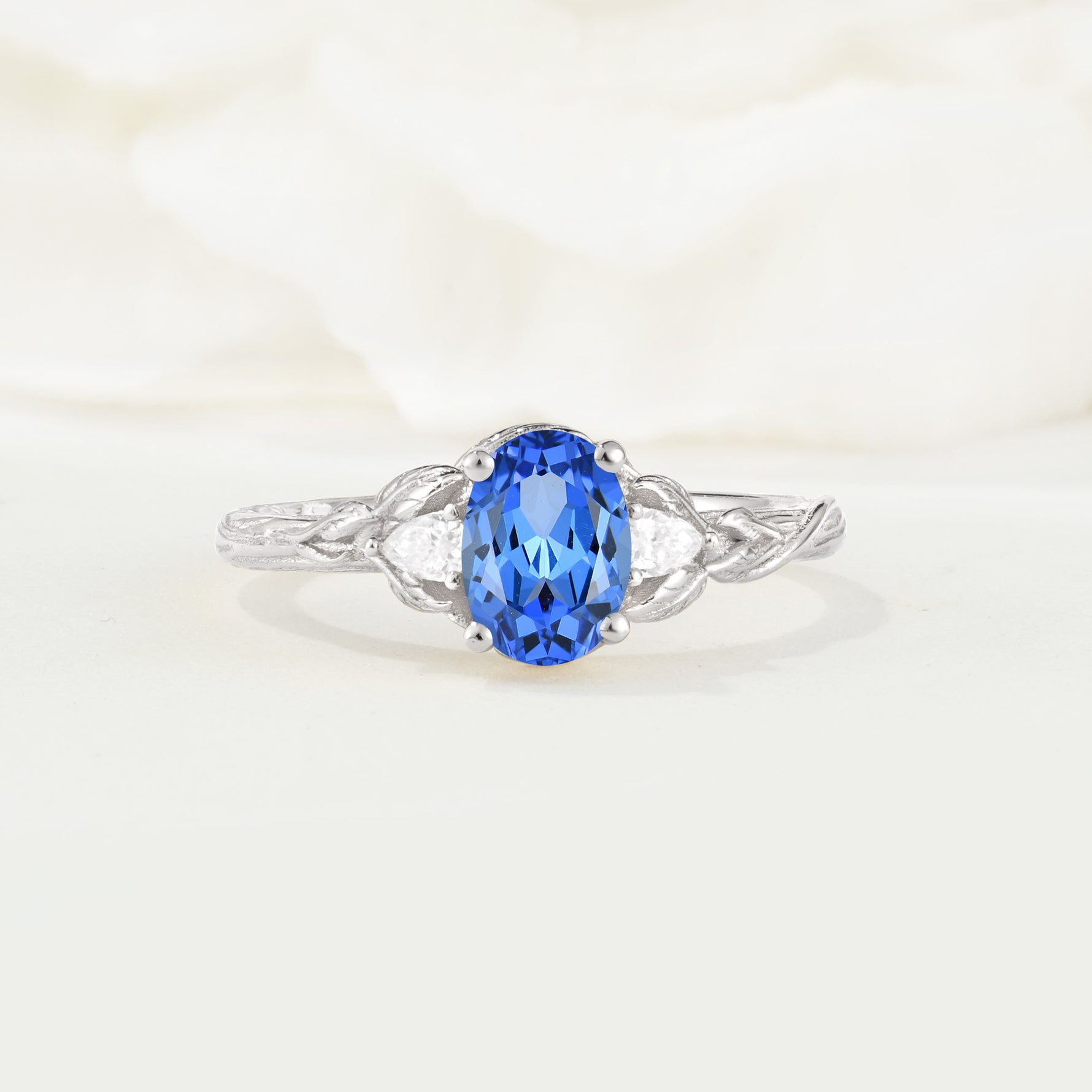 Nature Inspired Heart Cut Sapphire Bridal Ring Set - Additional view
