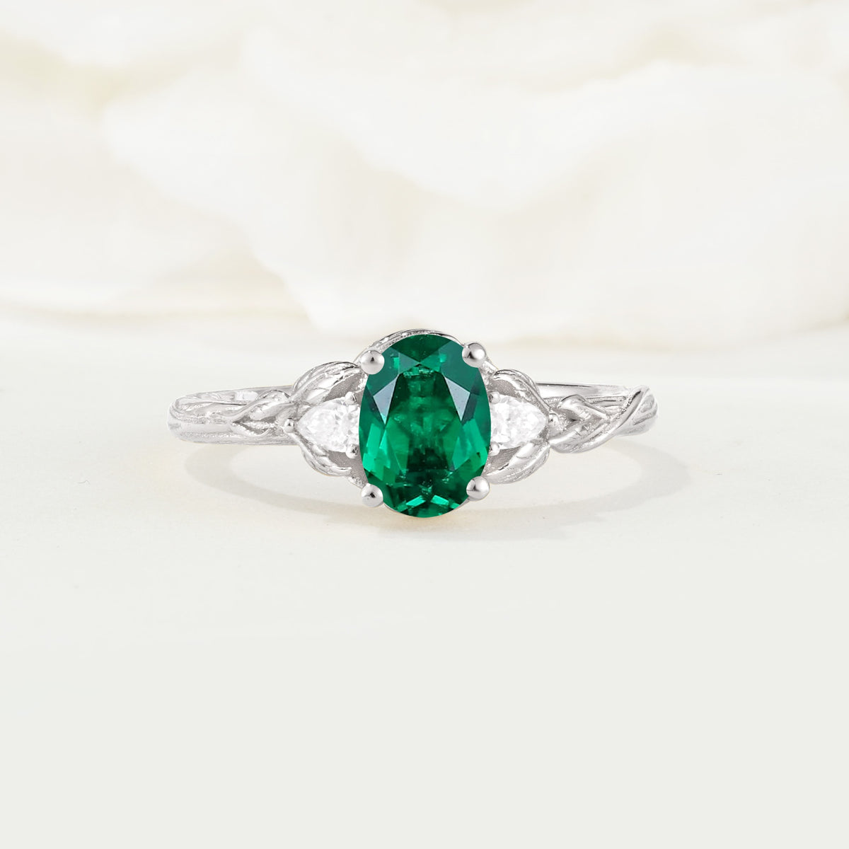 Nature Inspired Heart Cut Emerald Bridal Ring Set - Additional view