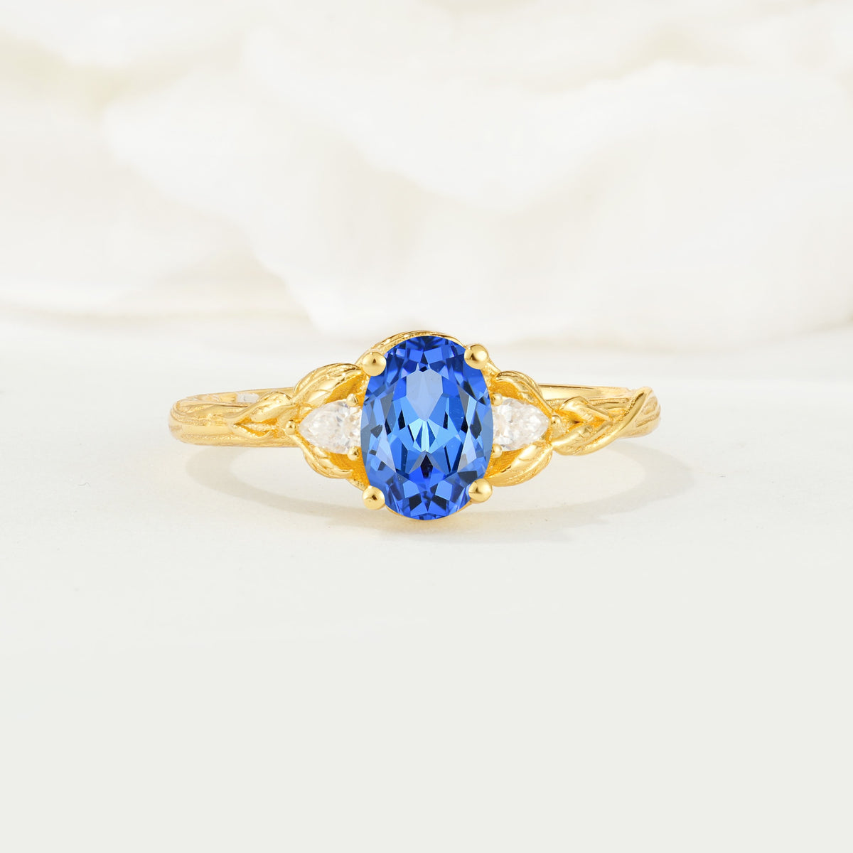 Nature Inspired Heart Cut Sapphire Bridal Ring Set - Additional view