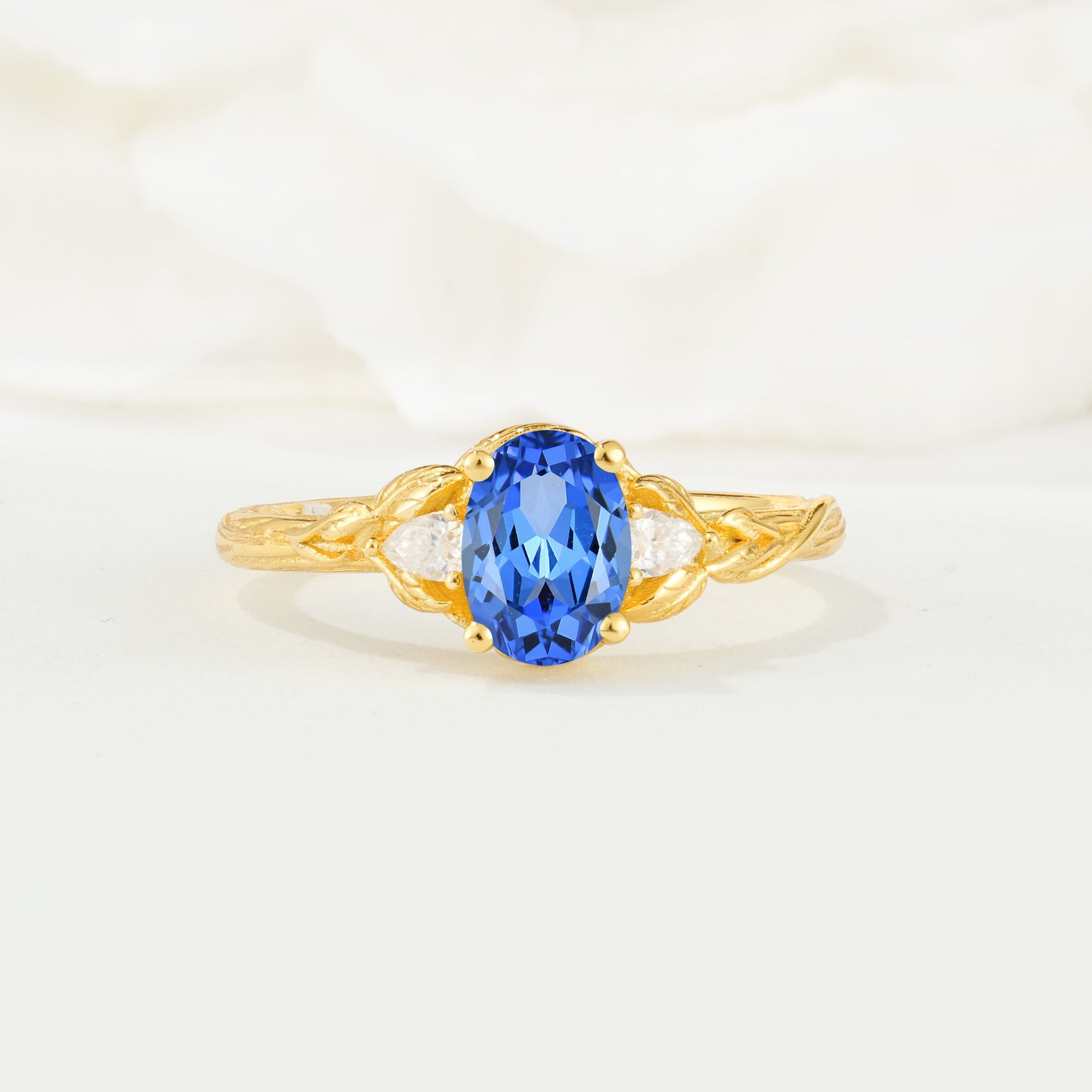 Nature Inspired Heart Cut Sapphire Bridal Ring Set - Additional view