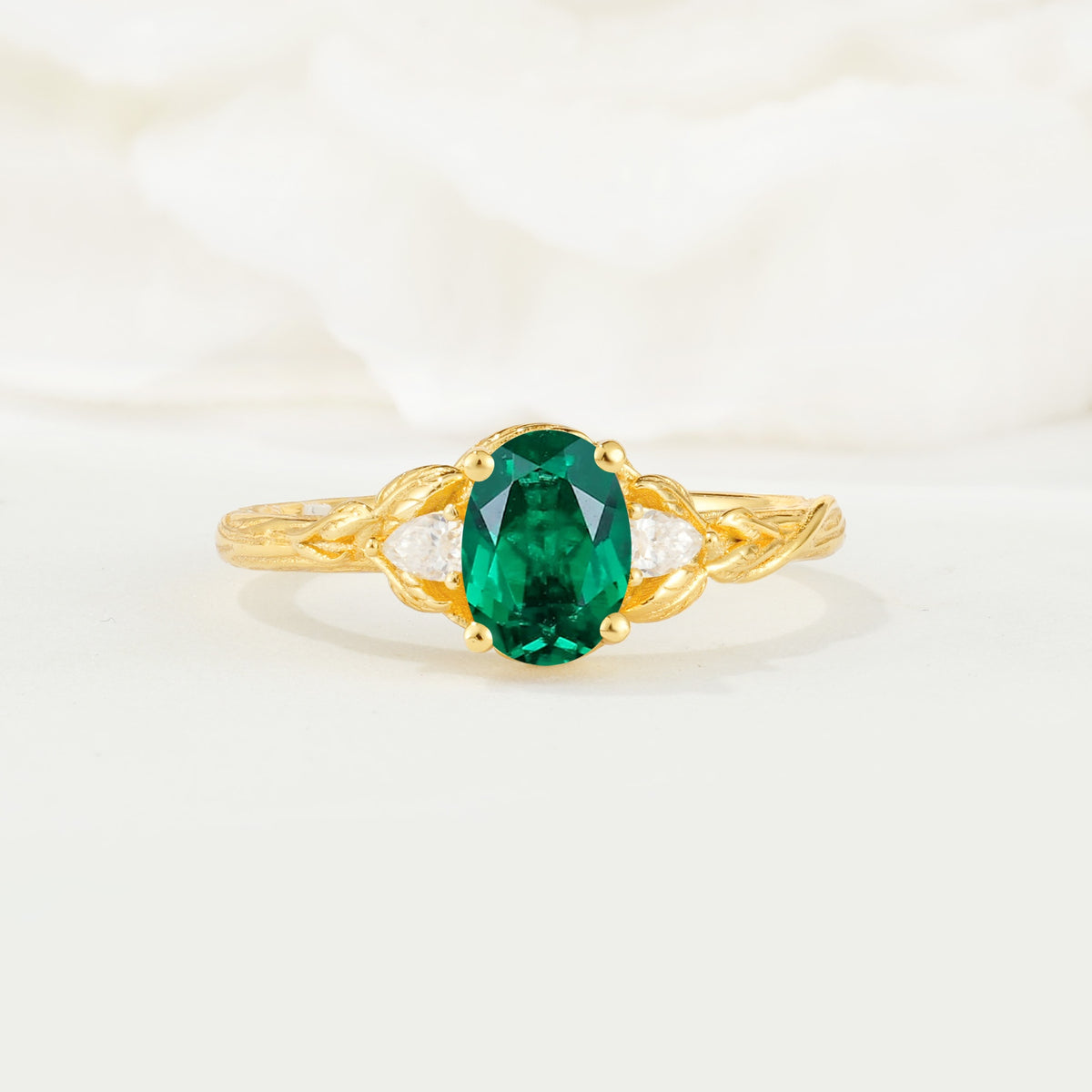 Nature Inspired Heart Cut Emerald Bridal Ring Set - Additional view