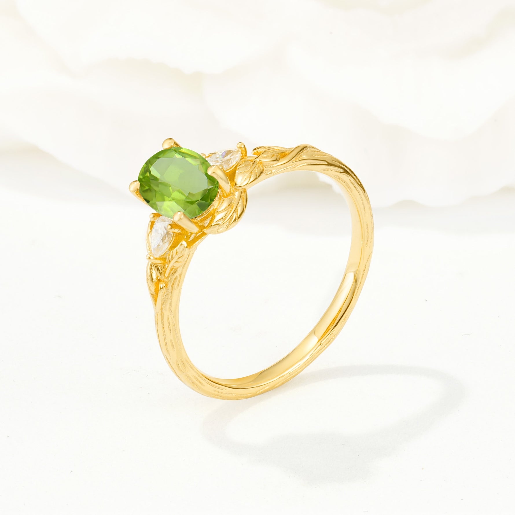 Nature Inspired Heart Cut Peridot Bridal Ring Set - Additional view