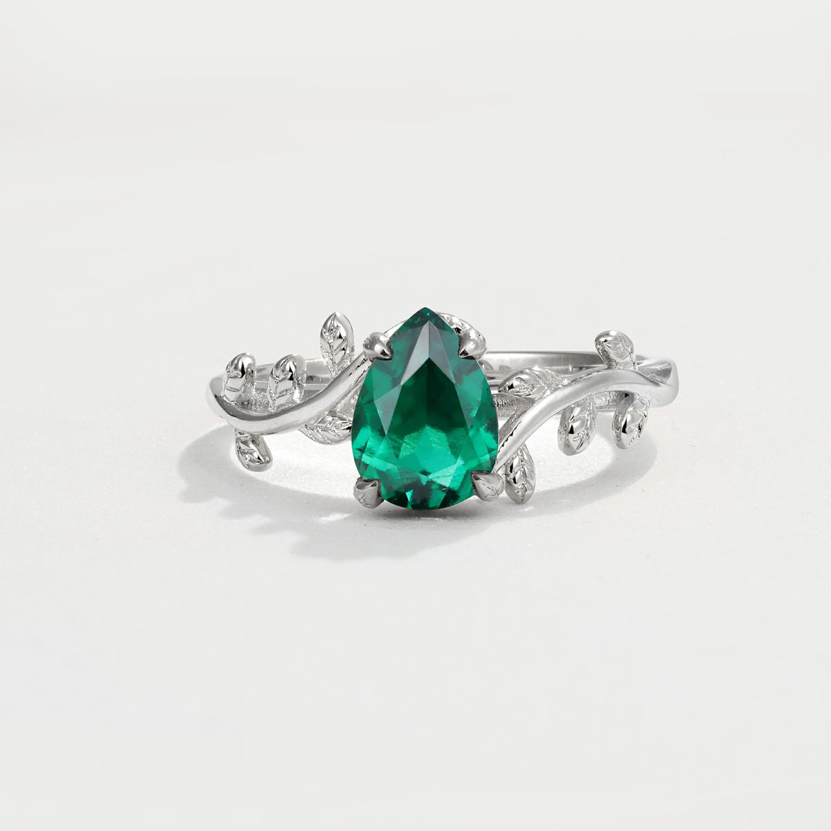 SR17493 Emerald Ring - Additional view
