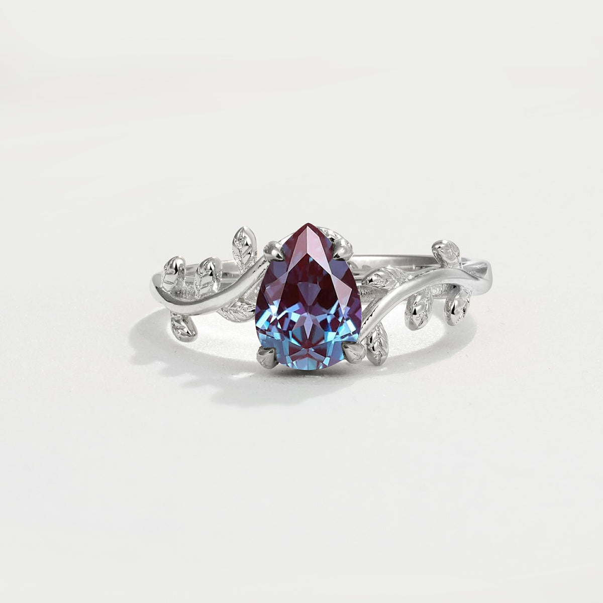 SR17493 Alexandrite Ring - Additional view