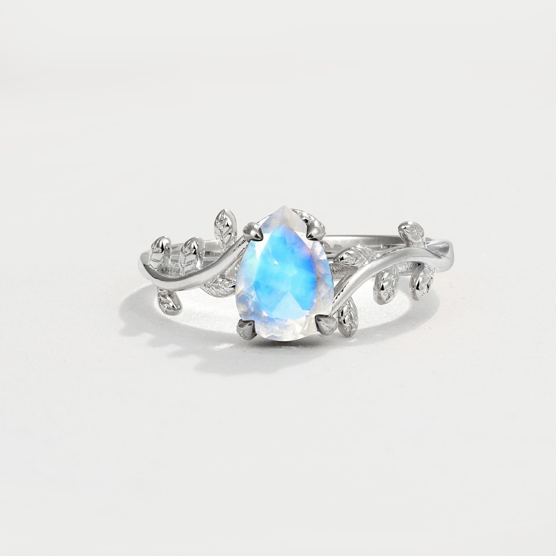 SR17493 Moonstone Ring - Additional view