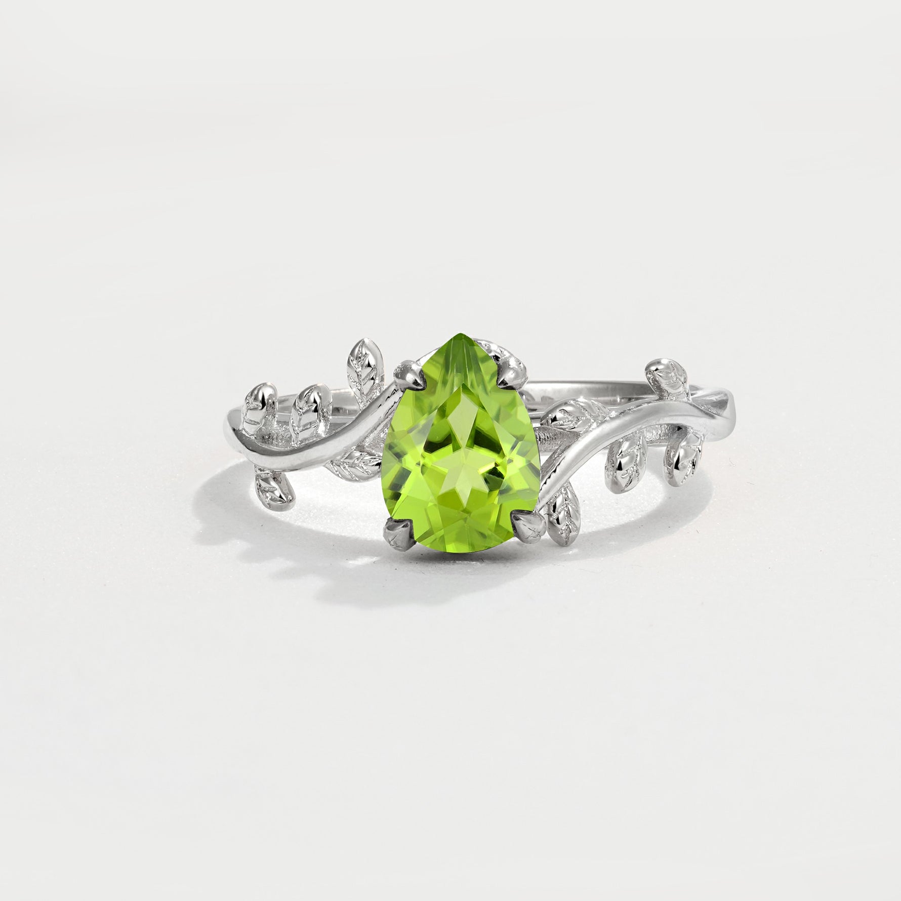 SR17493 Peridot Ring - Additional view