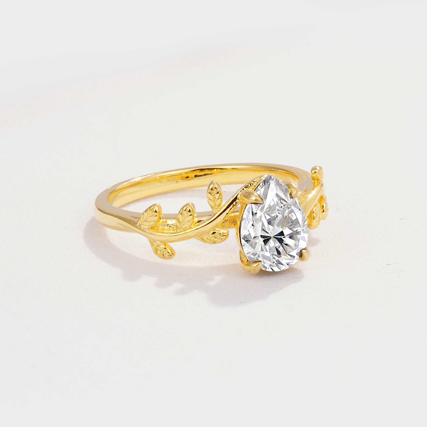 SR17493 Lab Diamond Ring - White-Gold