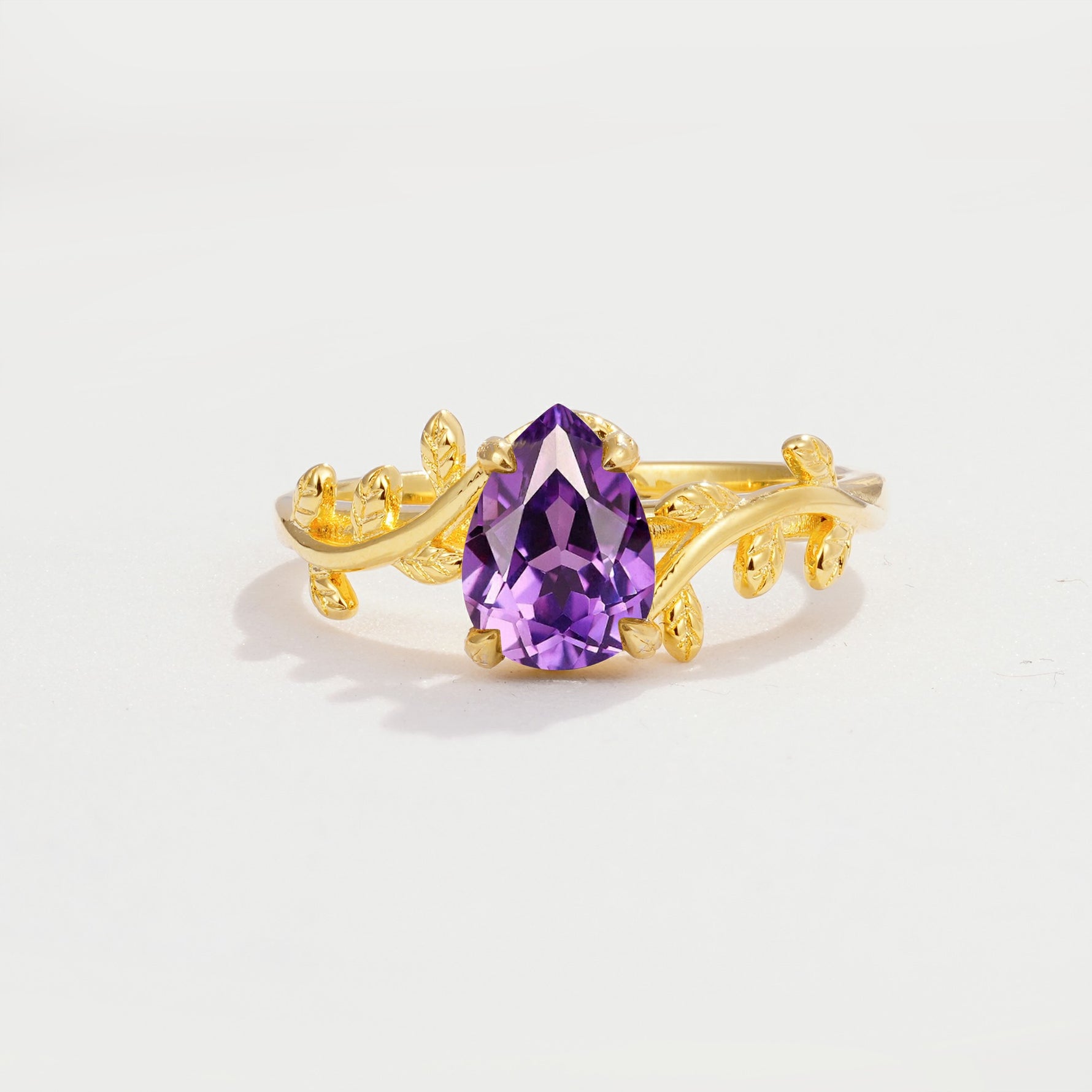 SR17493 Amethyst Ring - Yellow-Gold