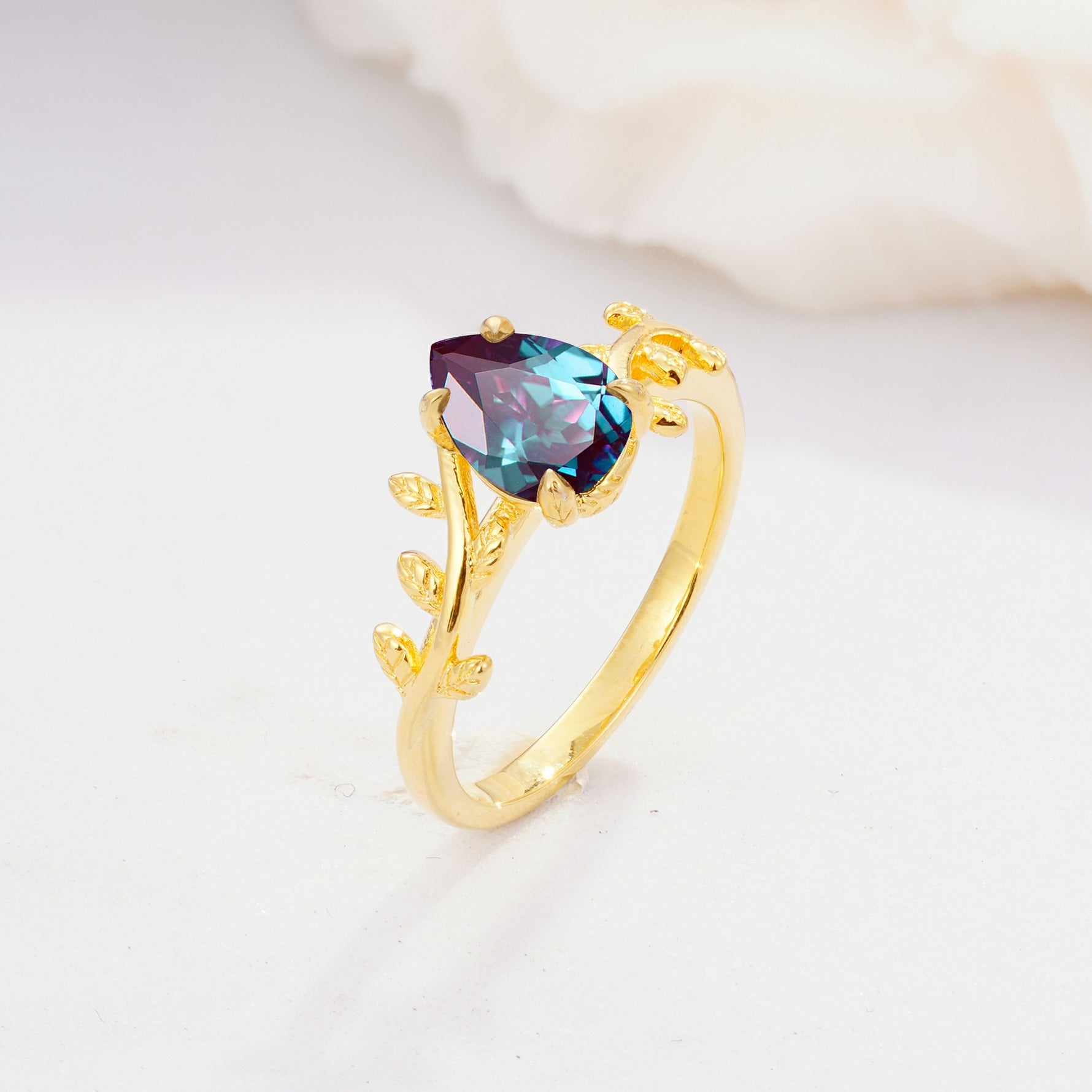 SR17493 Alexandrite Ring - Additional view