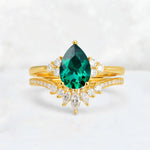 Pear Cut Emerald Floral Chevron Bridal Ring Set - Additional view