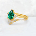 Pear Cut Emerald Floral Chevron Bridal Ring Set - Additional view