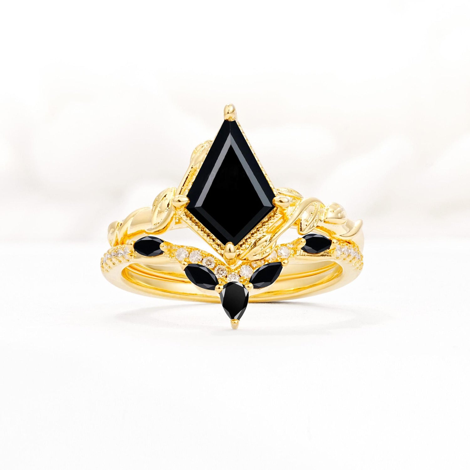Nature-Inspired Kite Cut Black Onyx Bridal Set with Leaf Accents - Yellow-Gold