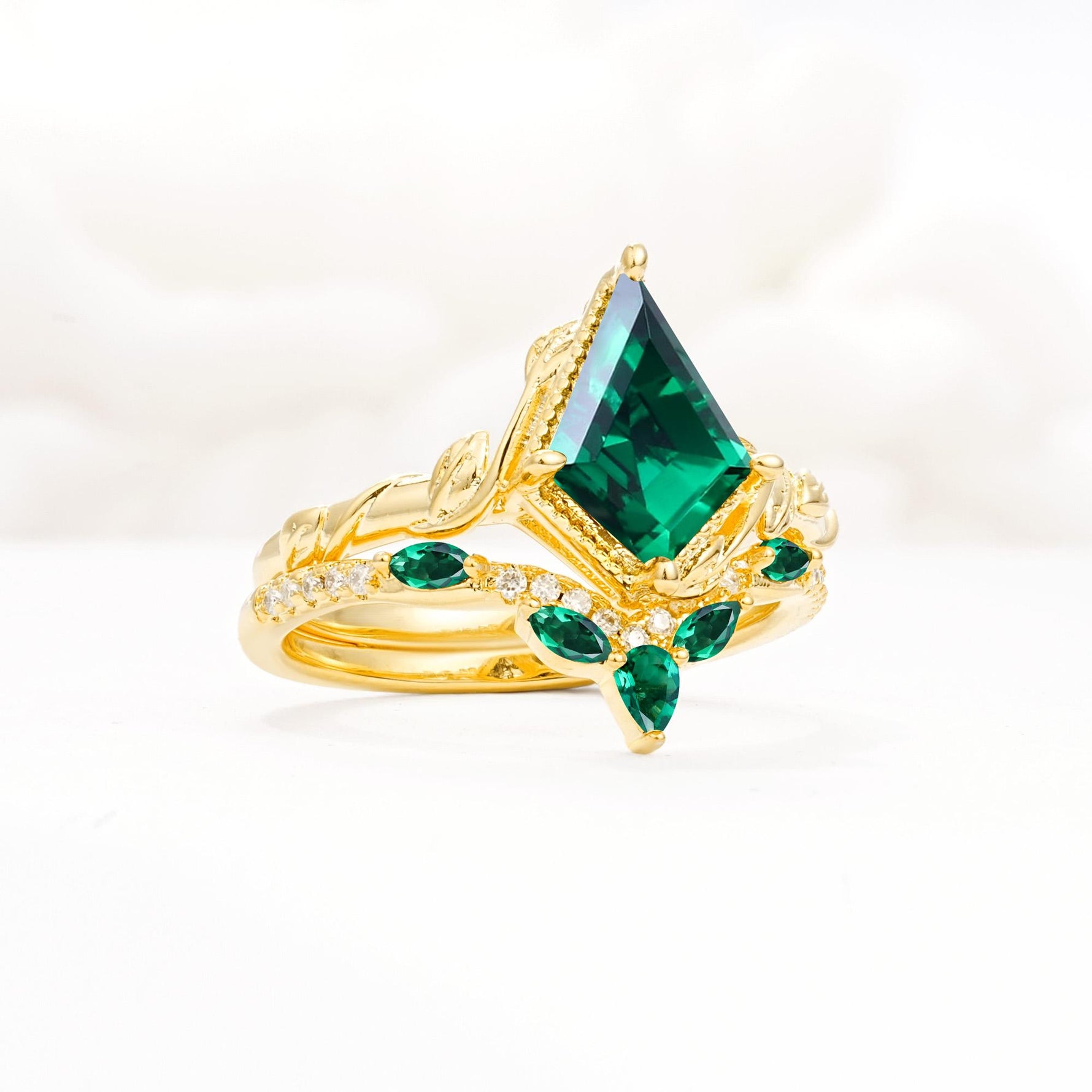 Nature-Inspired Kite Cut Emerald Bridal Set with Leaf Accents - Rose-Gold