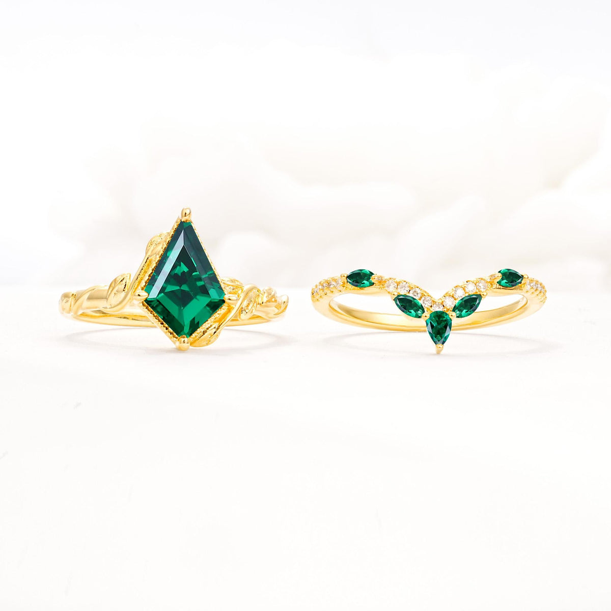 Nature-Inspired Kite Cut Emerald Bridal Set with Leaf Accents - White-Gold
