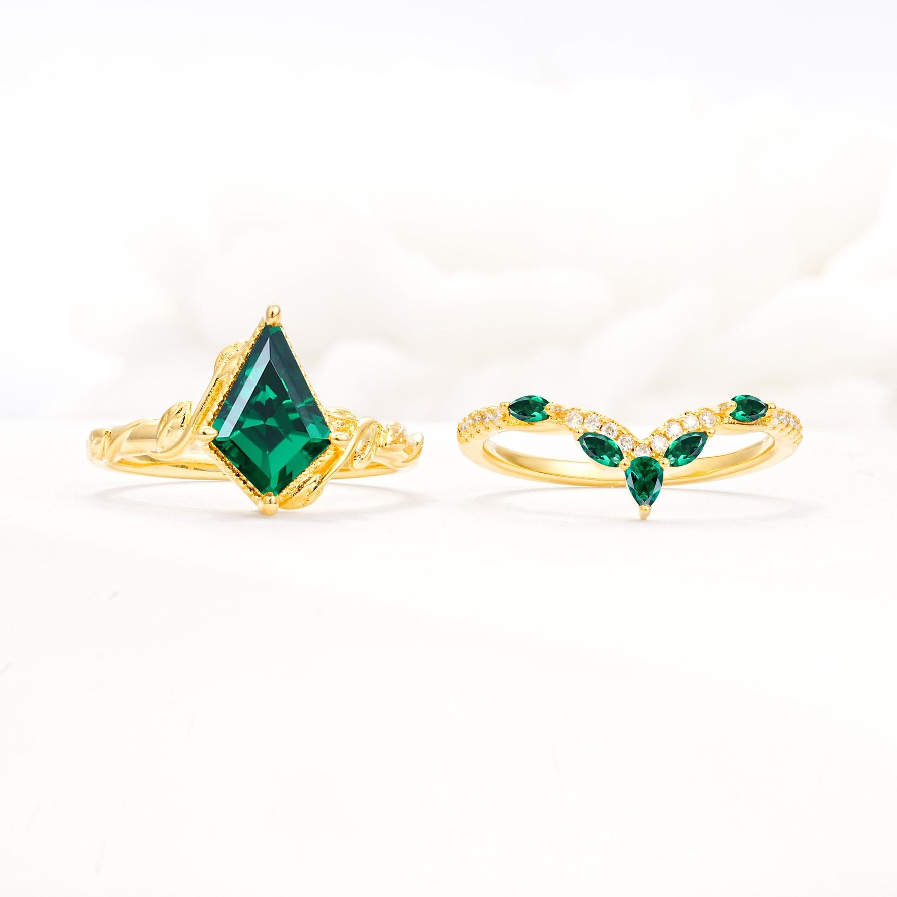 Nature-Inspired Kite Cut Emerald Bridal Set with Leaf Accents - White-Gold