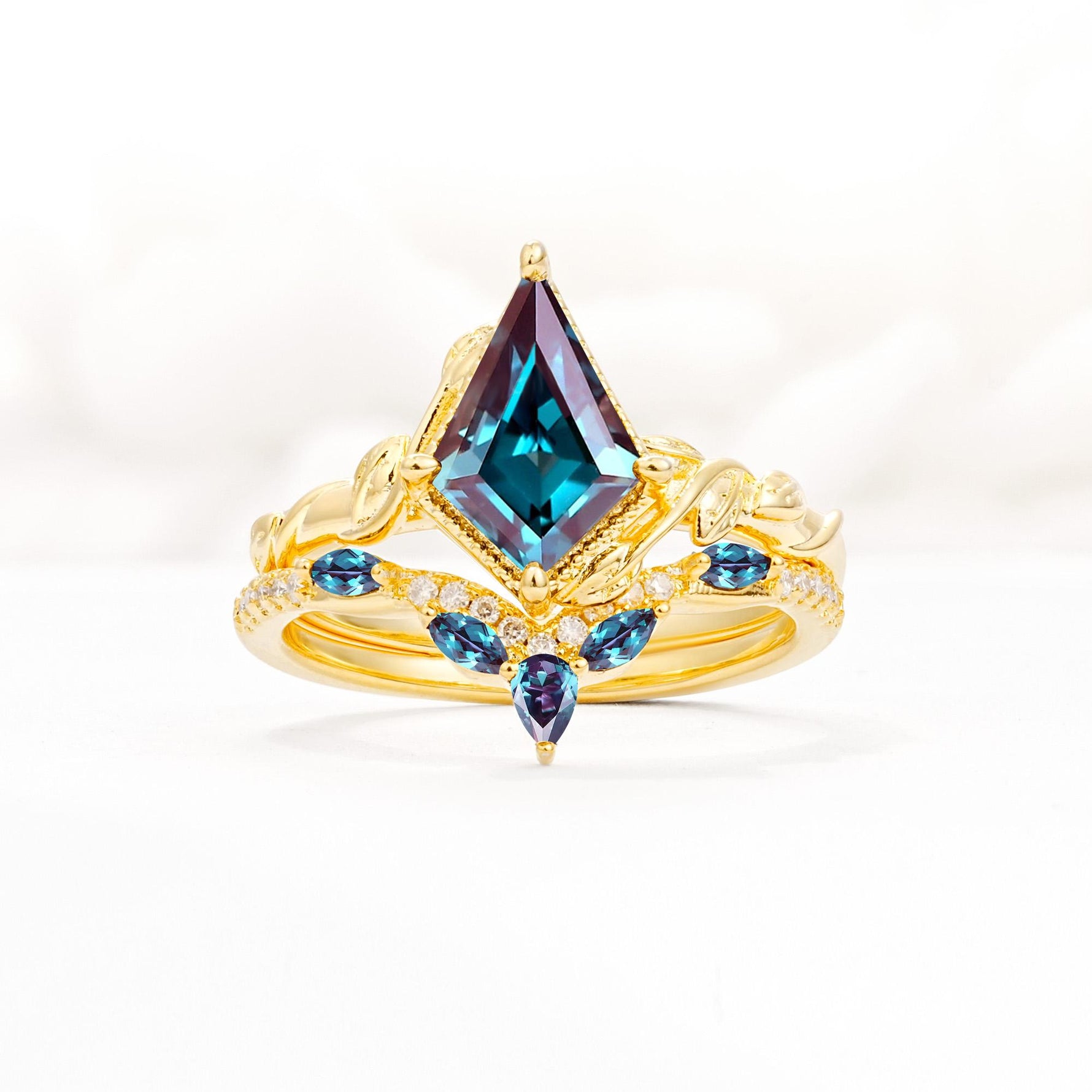 Nature-Inspired Kite Cut Alexandrite Bridal Set with Leaf Accents - Yellow-Gold