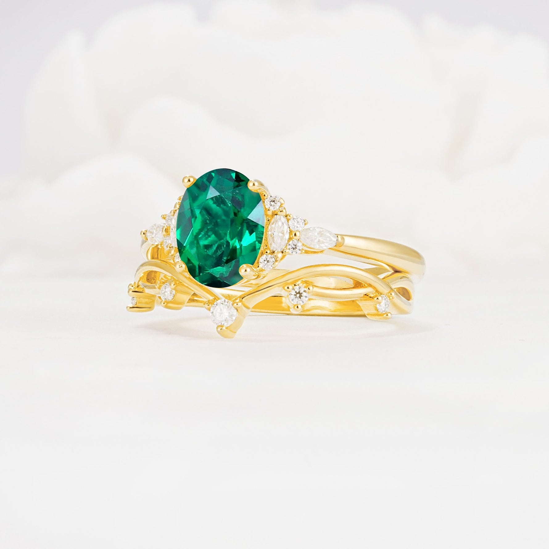 Oval Cut Emerald Marquise Leaf Vine Bridal Ring Set - Rose-Gold