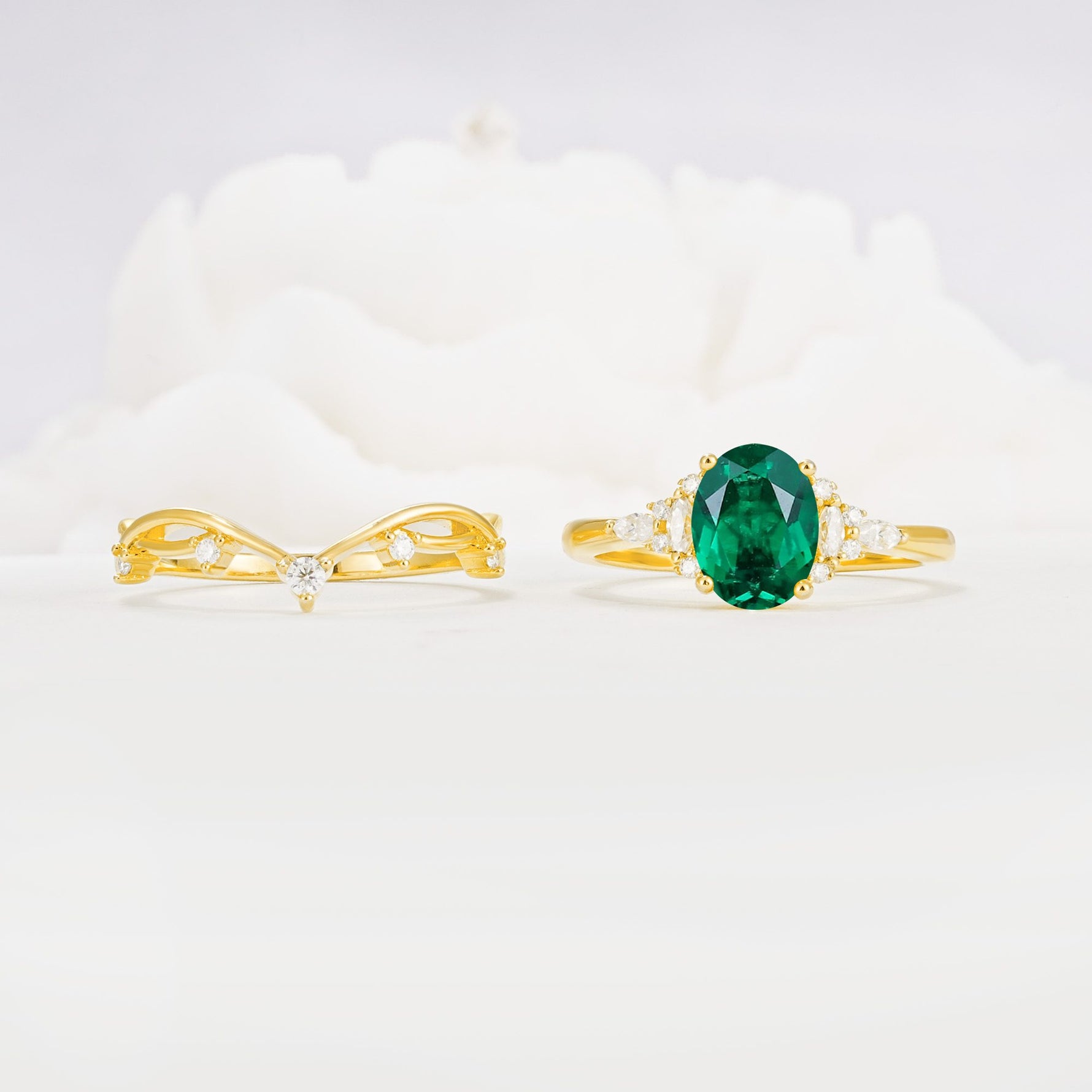 Oval Cut Emerald Marquise Leaf Vine Bridal Ring Set - White-Gold