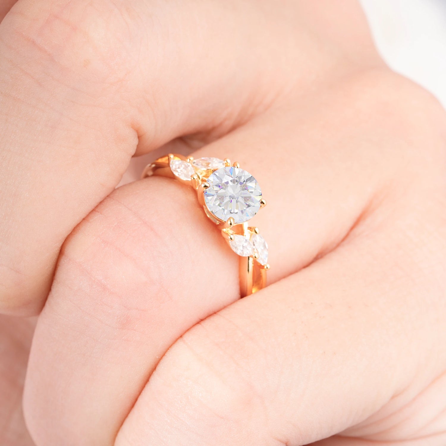 Twisted Band Round Cut Moissanite Wedding Ring with Marquise Accent