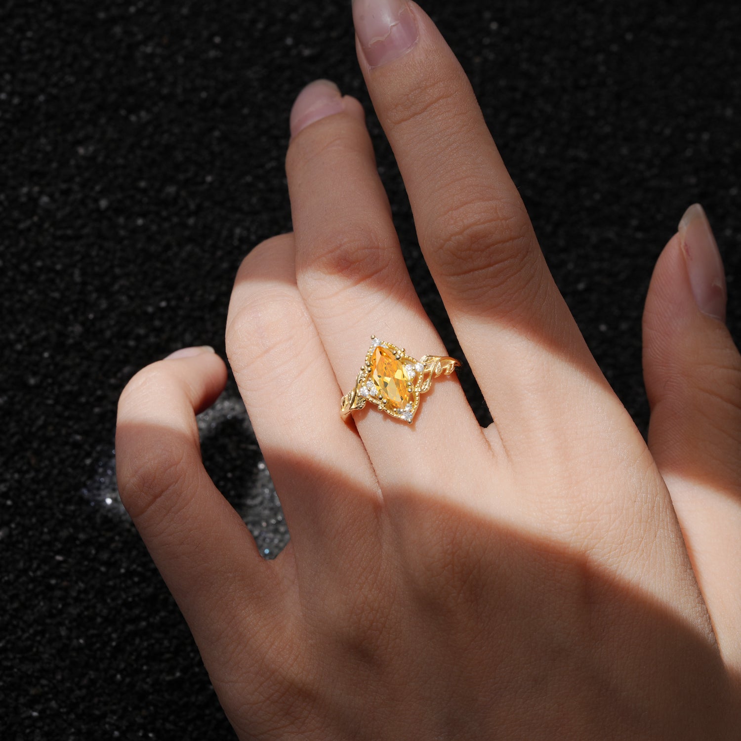 SR17577 Citrine Ring - Rose-Gold