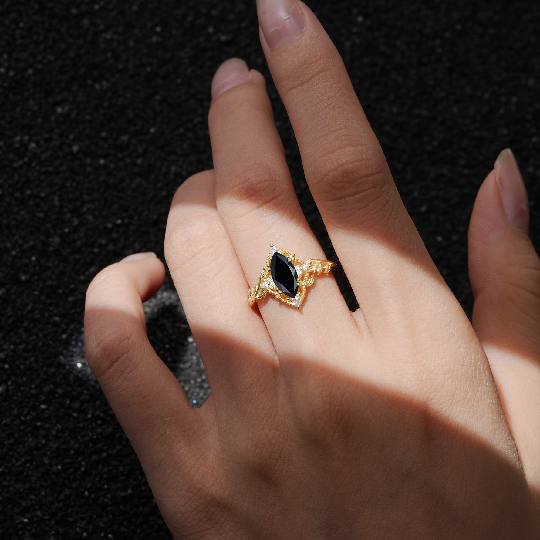 SR17577 Black Onyx Ring - Rose-Gold