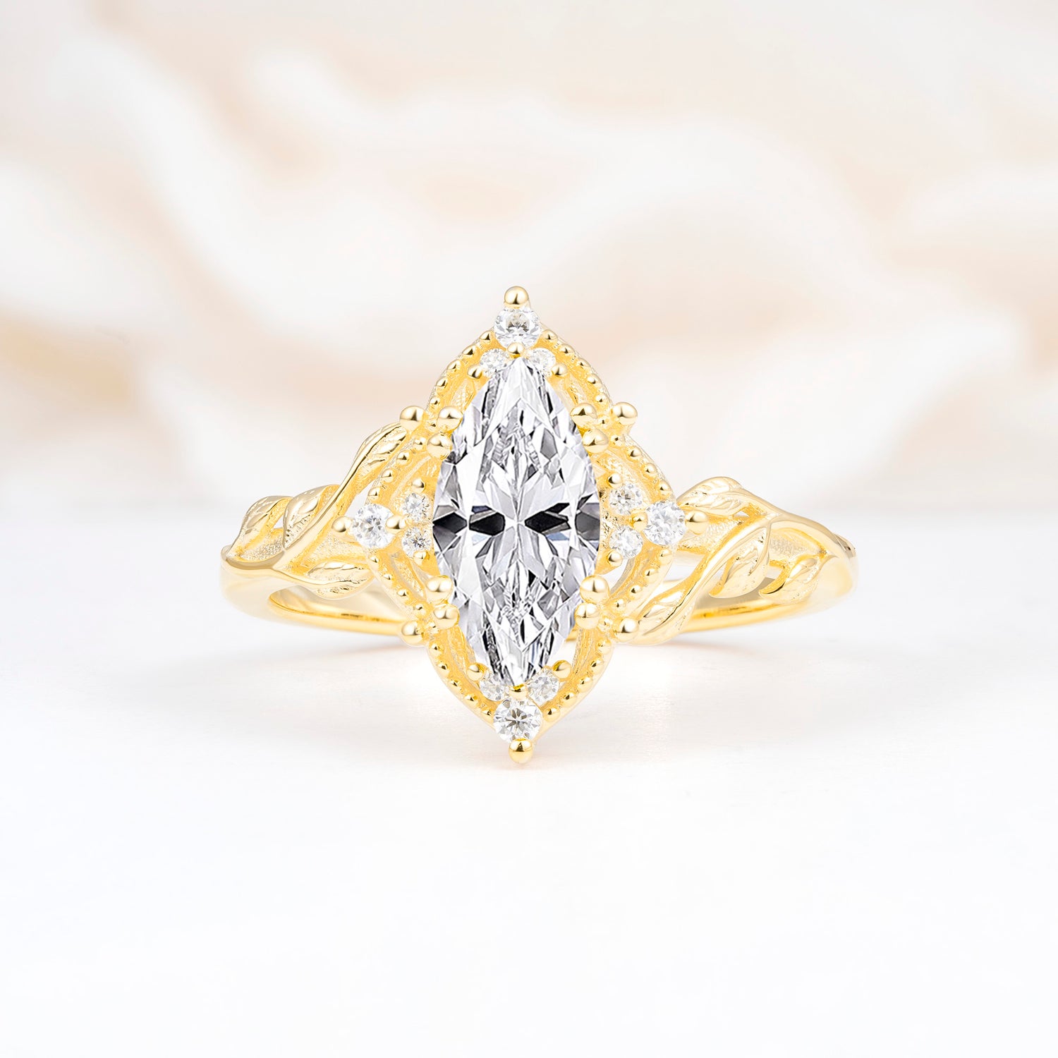 SR17577 Lab Diamond Ring - Yellow-Gold