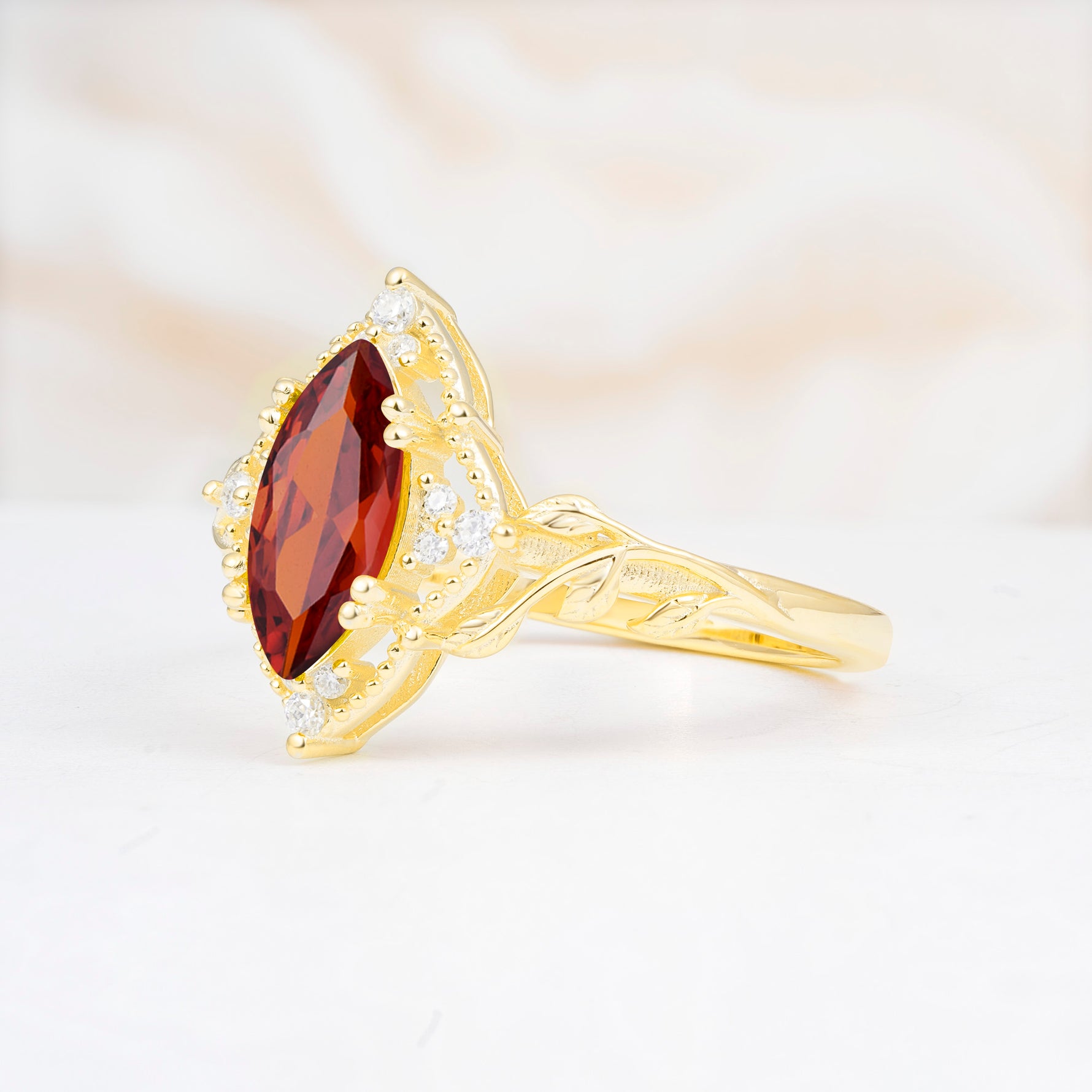 SR17577 Garnet Ring - White-Gold