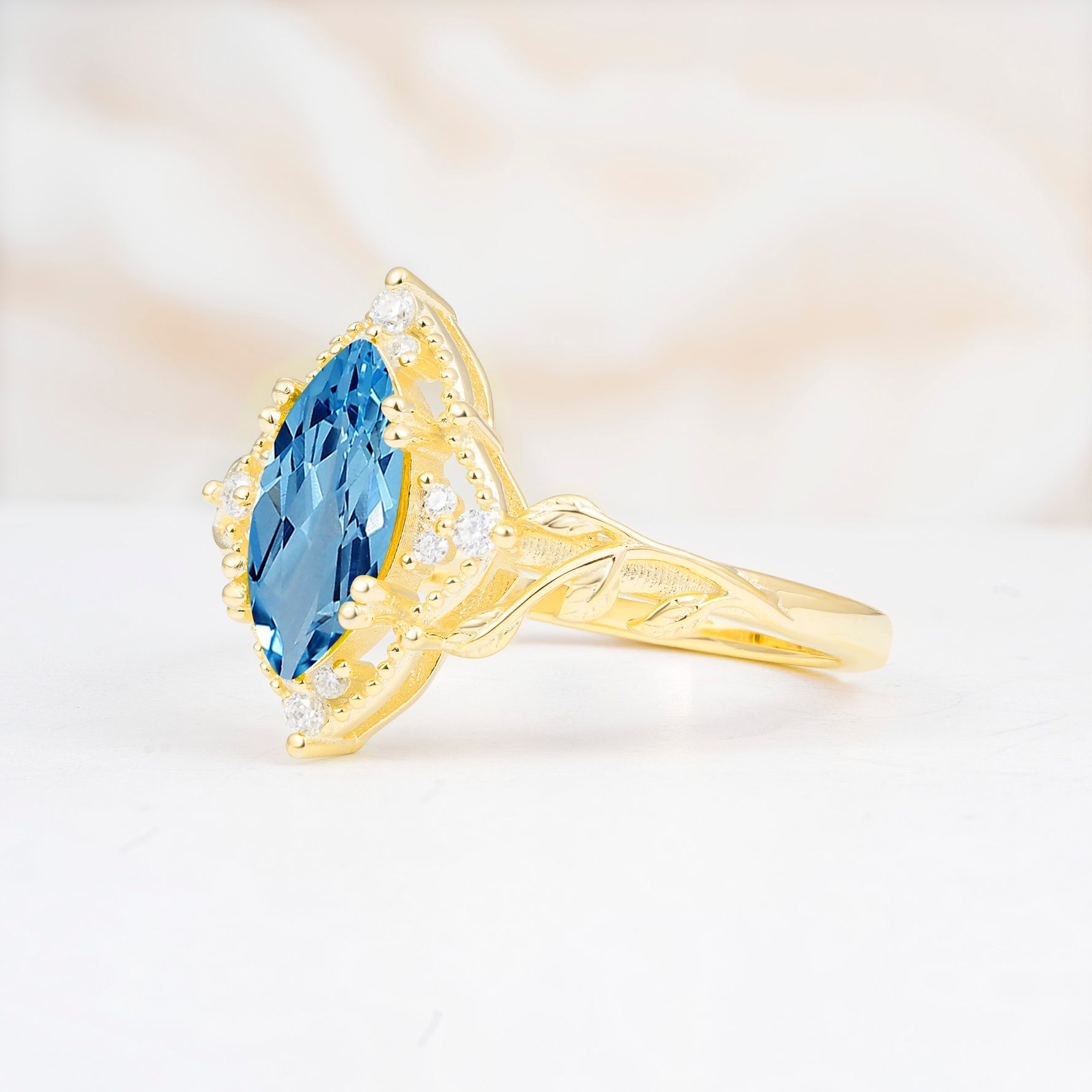 SR17577 Aquamarine Ring - White-Gold
