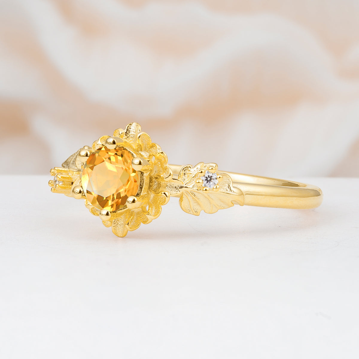 SR17583 Citrine Ring - White-Gold