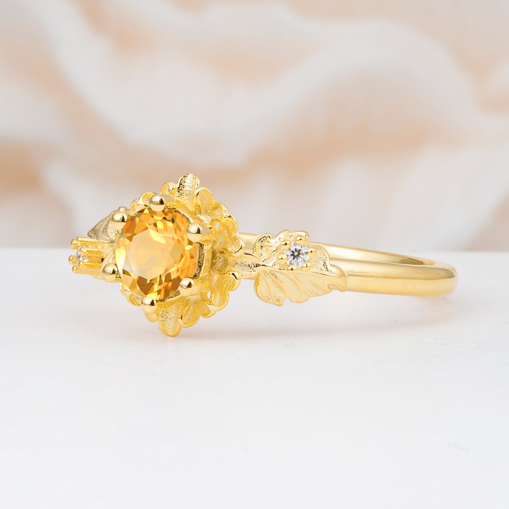SR17583 Citrine Ring - White-Gold