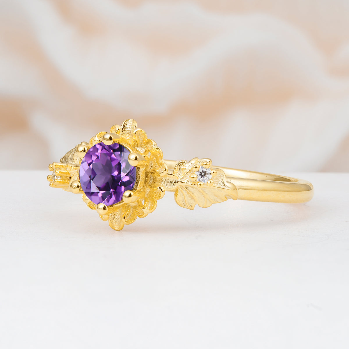 SR17583 Amethyst Ring - White-Gold