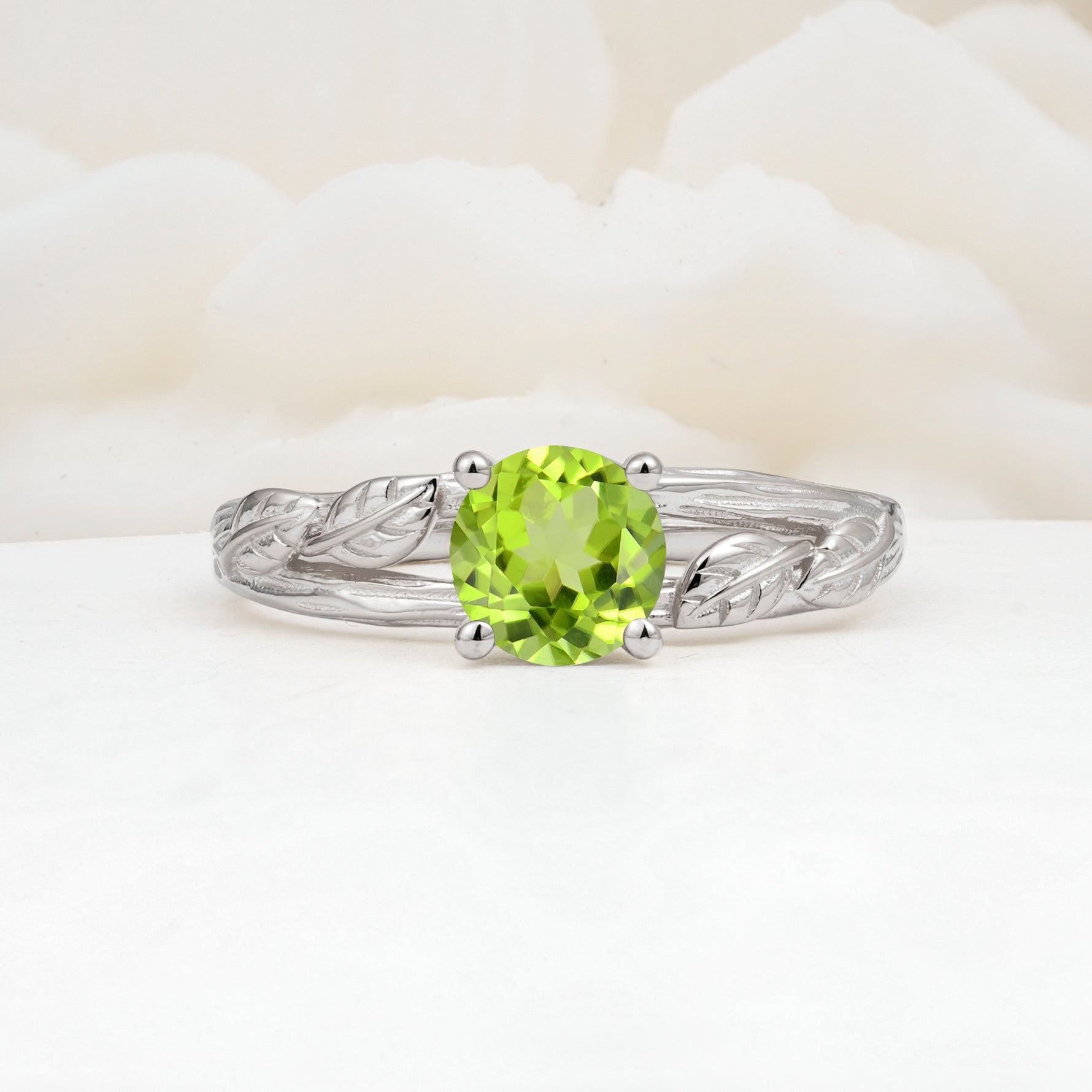 SR17587 Peridot Ring - Additional view