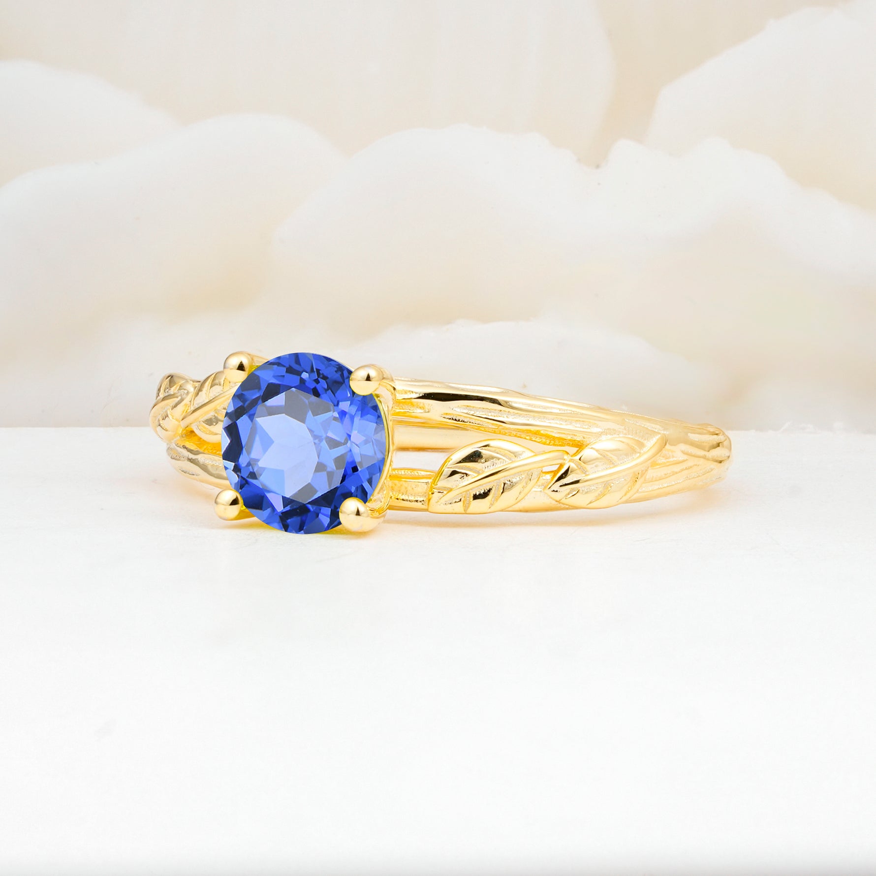 SR17587 Sapphire Ring - White-Gold