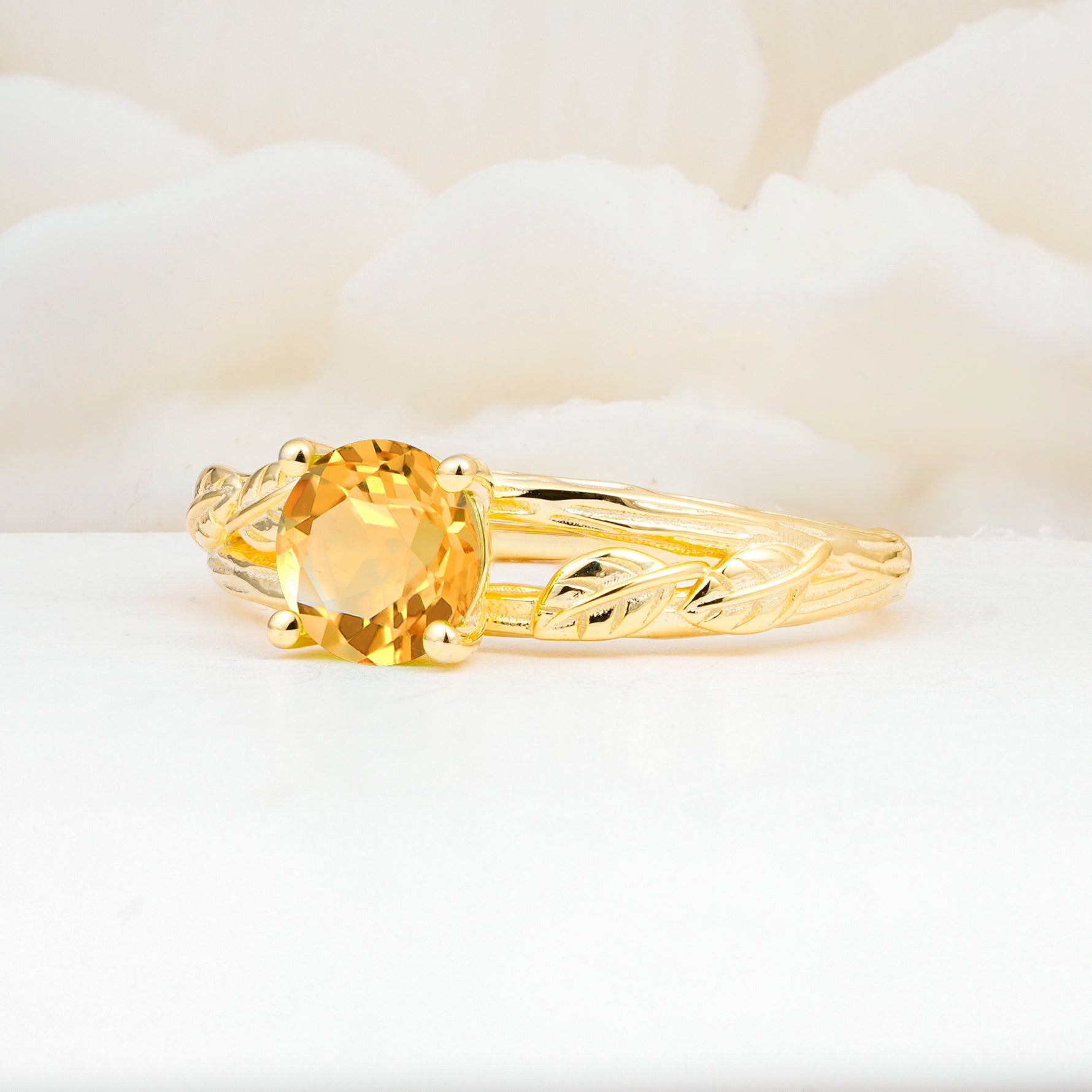 SR17587 Citrine Ring - White-Gold