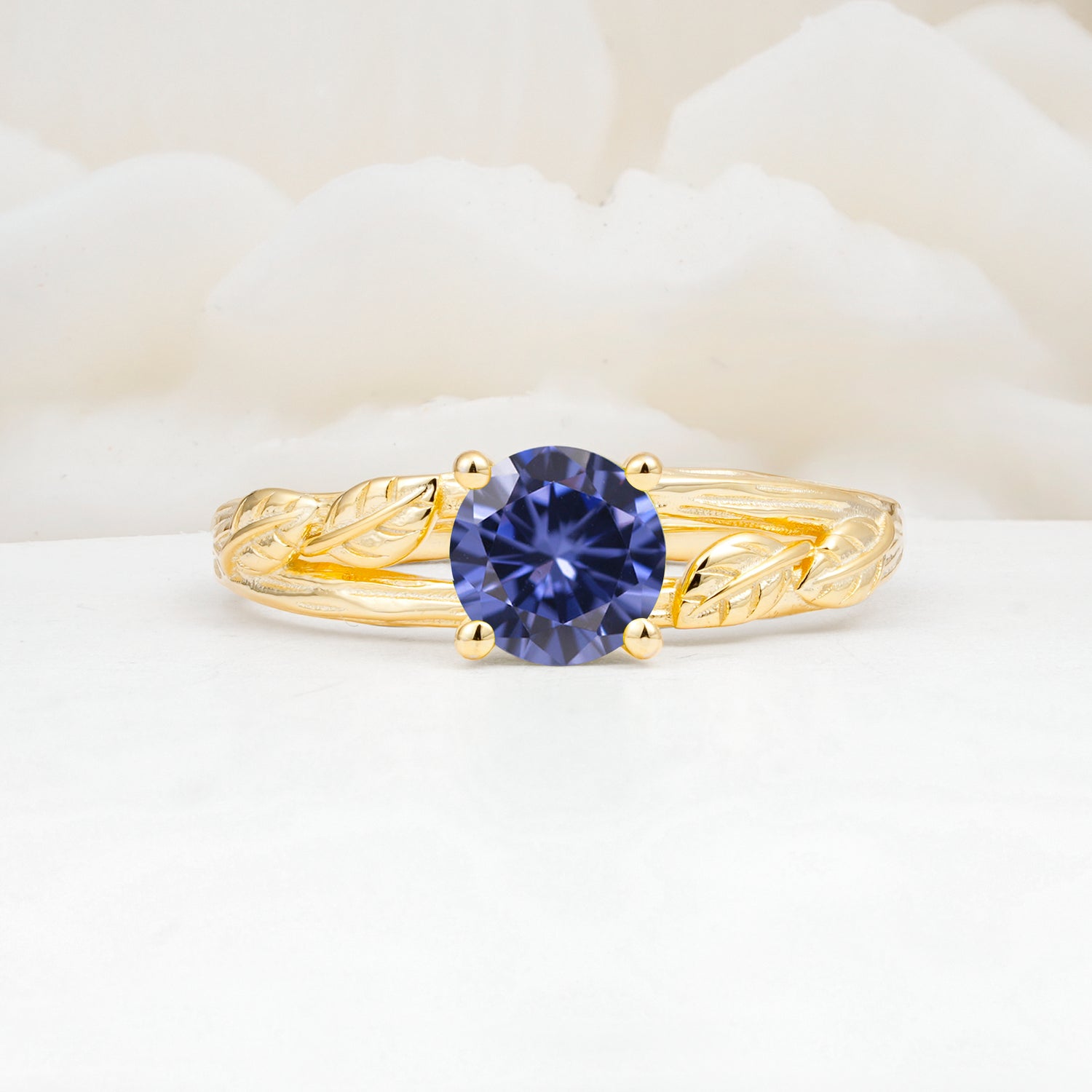 SR17587 Tanzanite Ring - Yellow-Gold