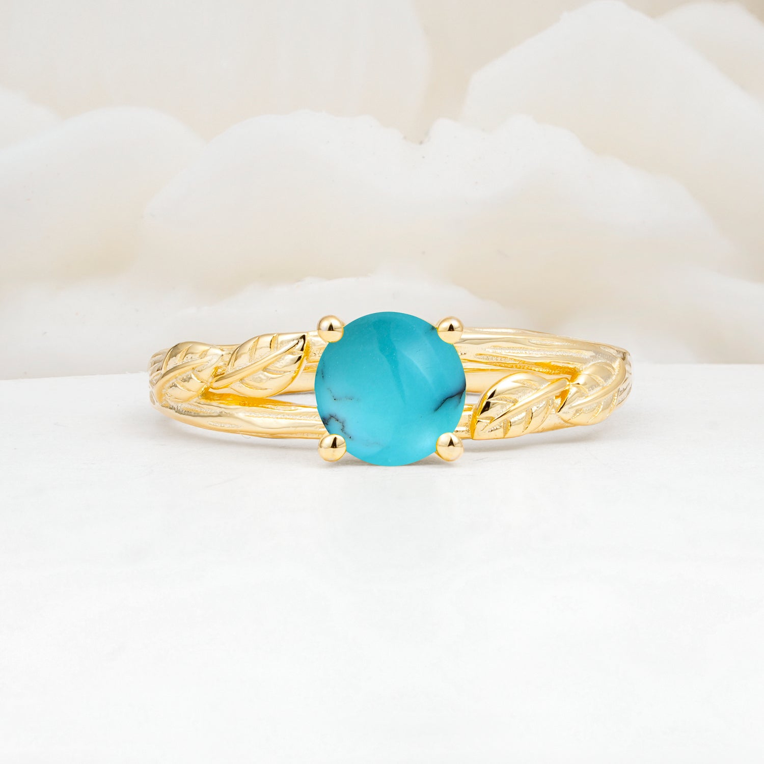 SR17587 Turquoise Ring - Yellow-Gold