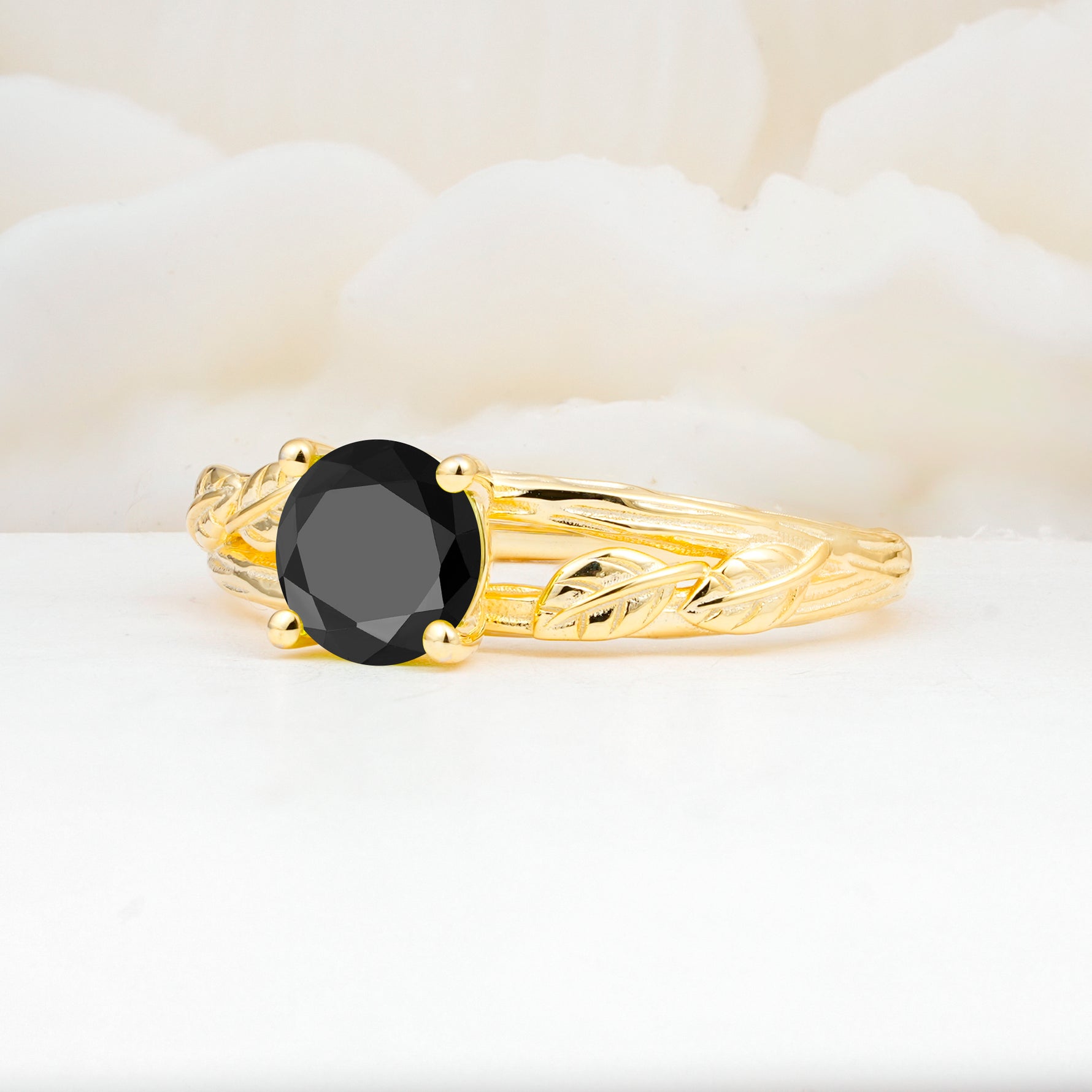 SR17587 Black Onyx Ring - White-Gold