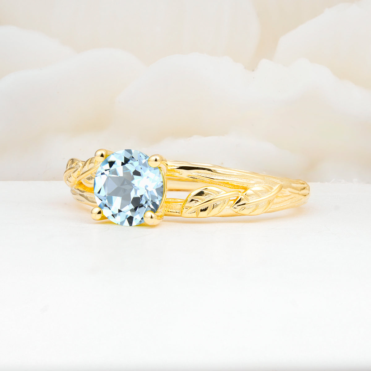SR17587 Aquamarine Ring - White-Gold