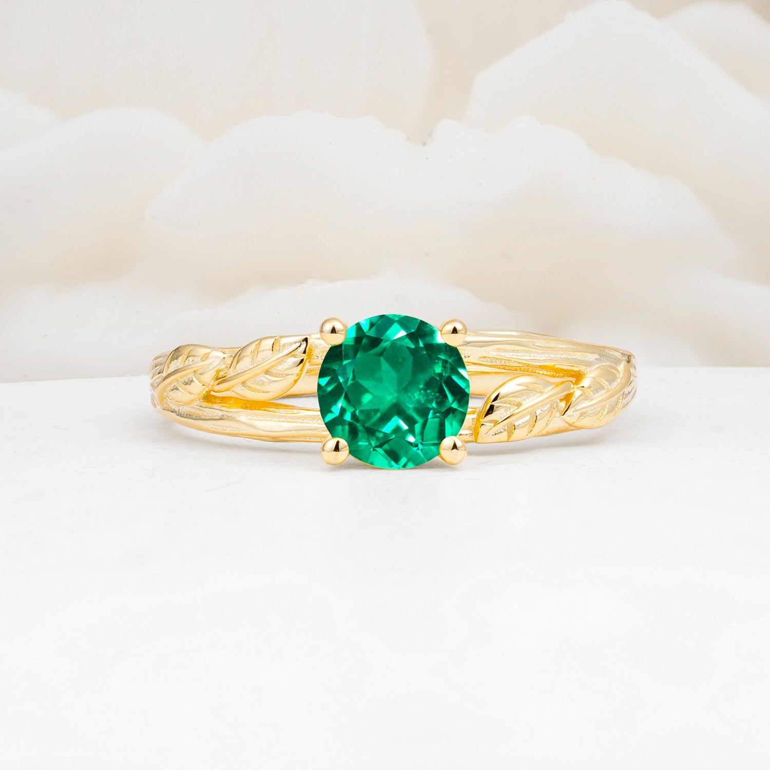 SR17587 Emerald Ring - Yellow-Gold