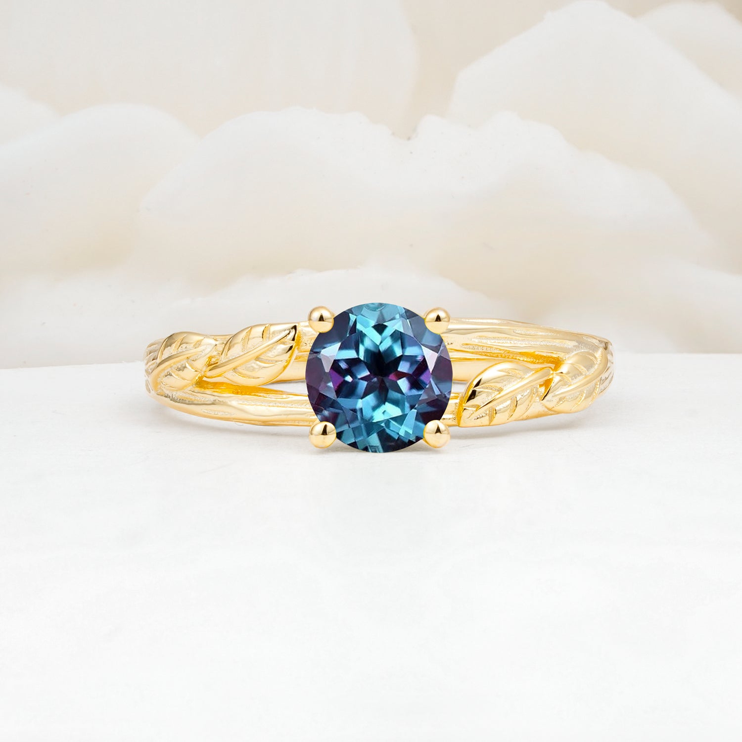 SR17587 Alexandrite Ring - Yellow-Gold