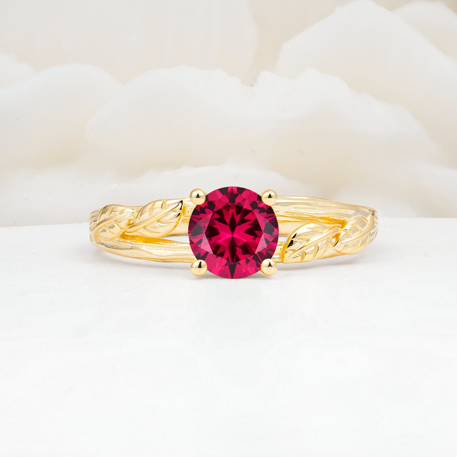 SR17587 Ruby Ring - Yellow-Gold